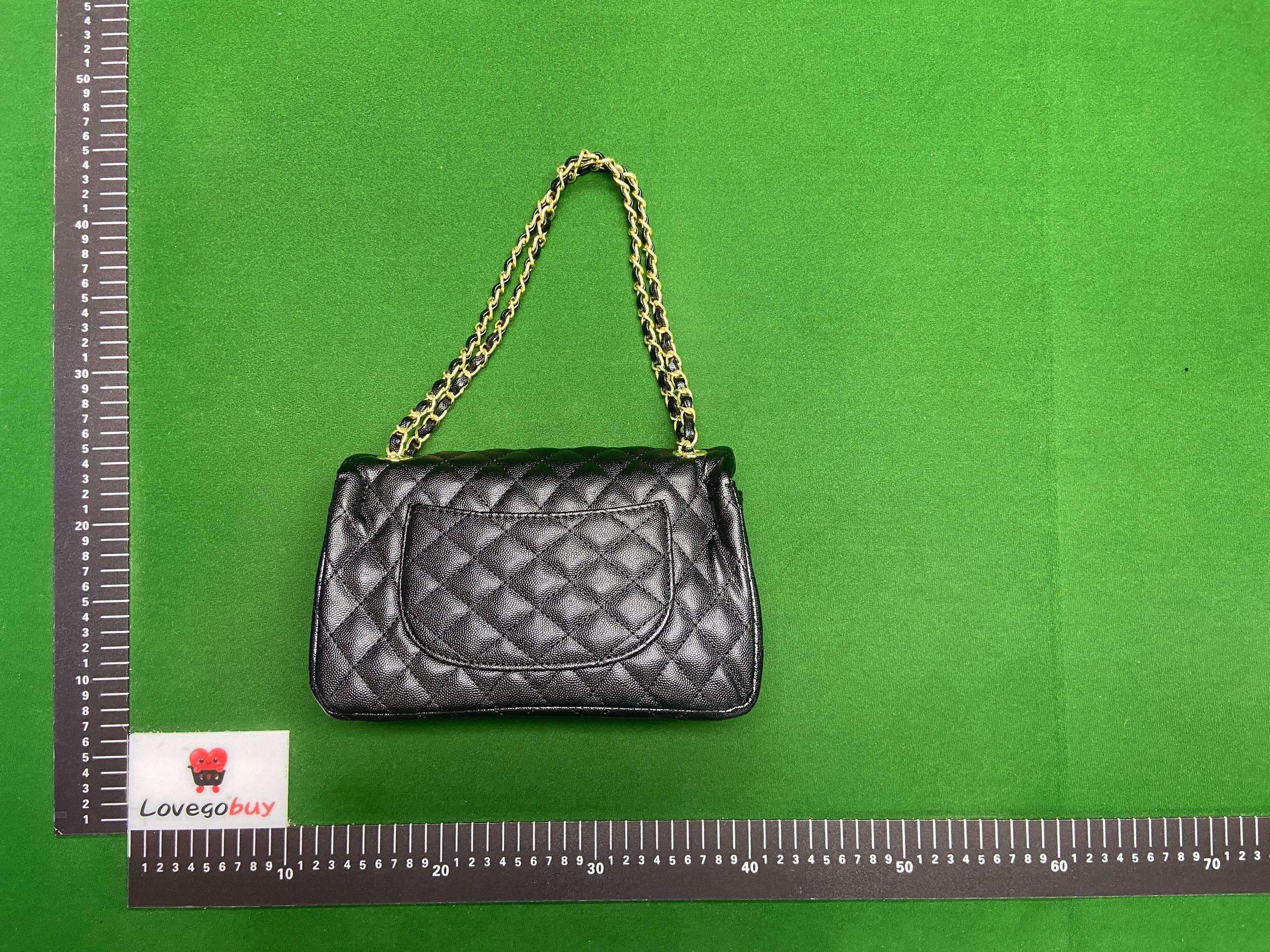 Foto QC 3 de Chanel Classic Double Flap Medium Black Caviar