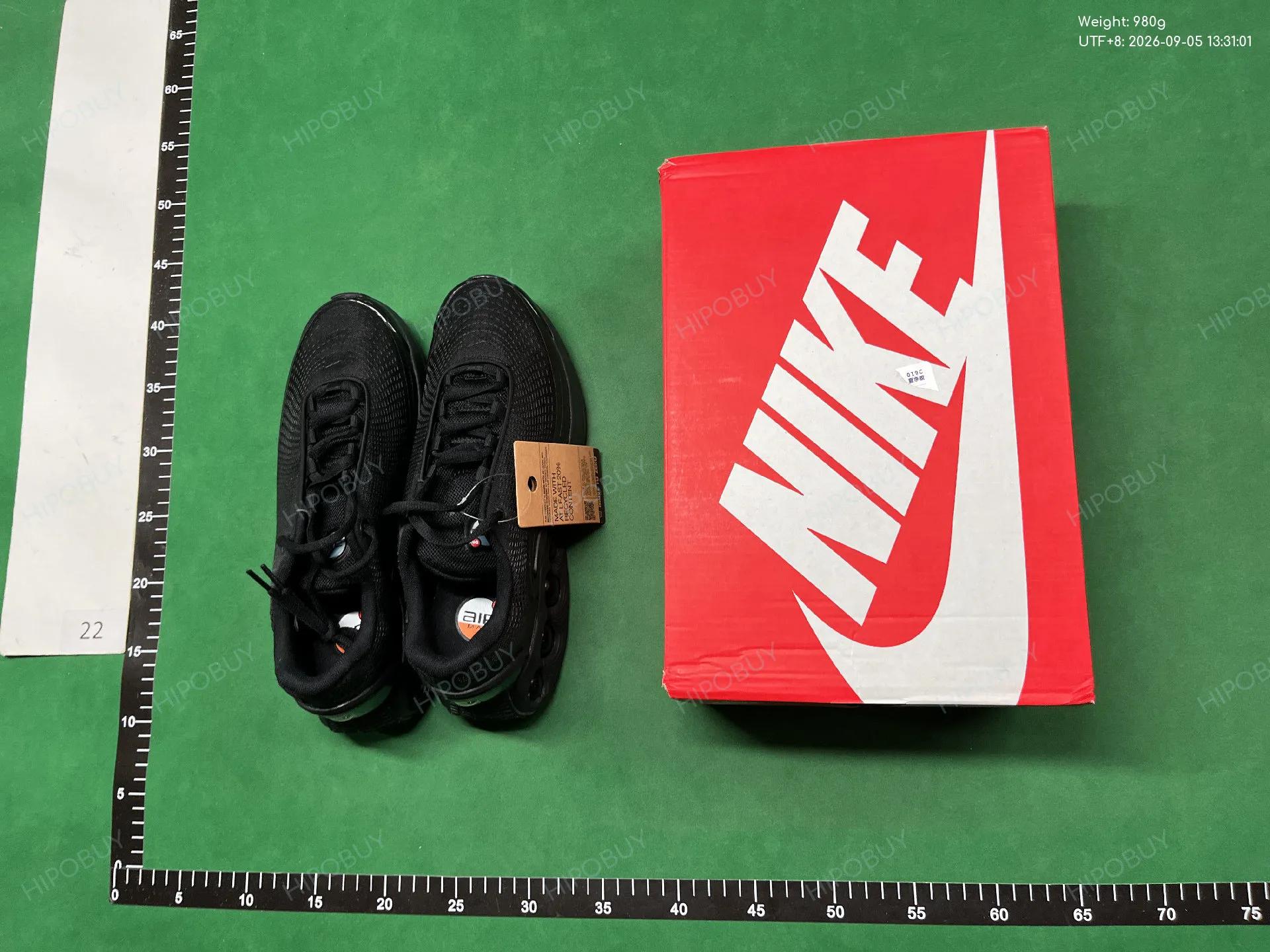 Foto QC 1 de Nike Air Max Dn Low Black White Grey FJ3145-100