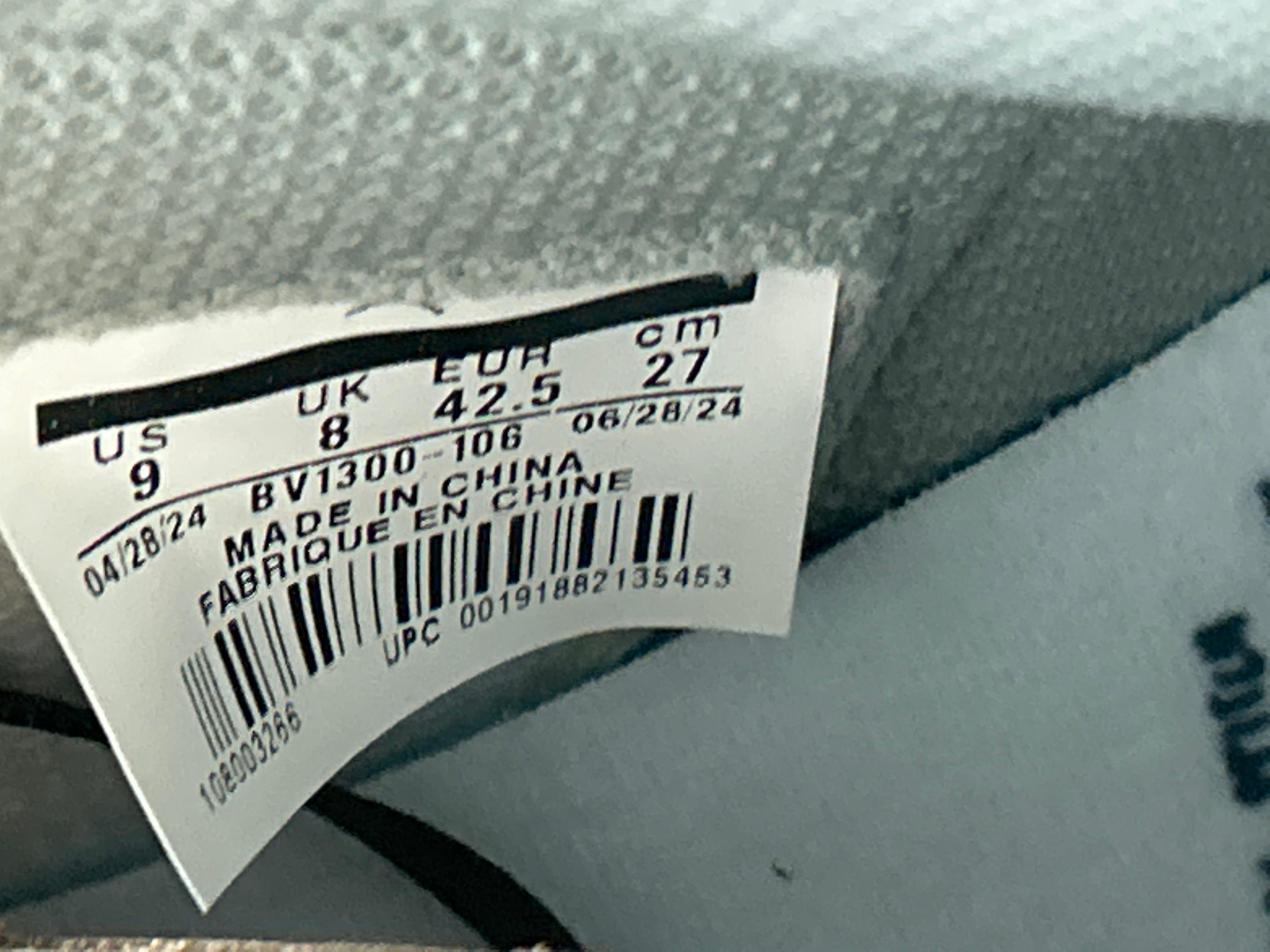 Foto QC 4 de Jordan 1 Retro High OG Bred Toe 555088-610