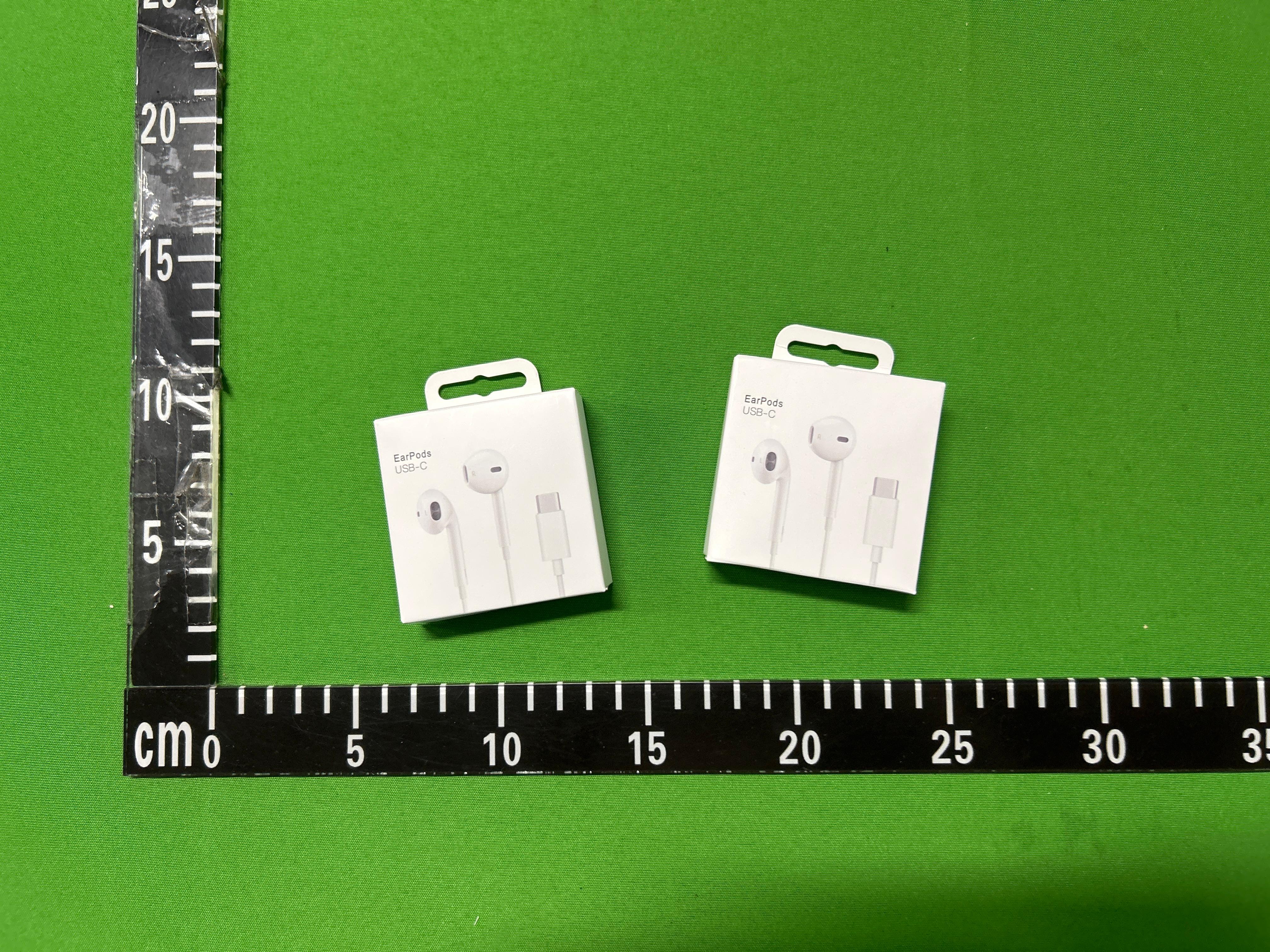 Foto QC 5 de Apple EarPods with Lightning Connector for iPhone White