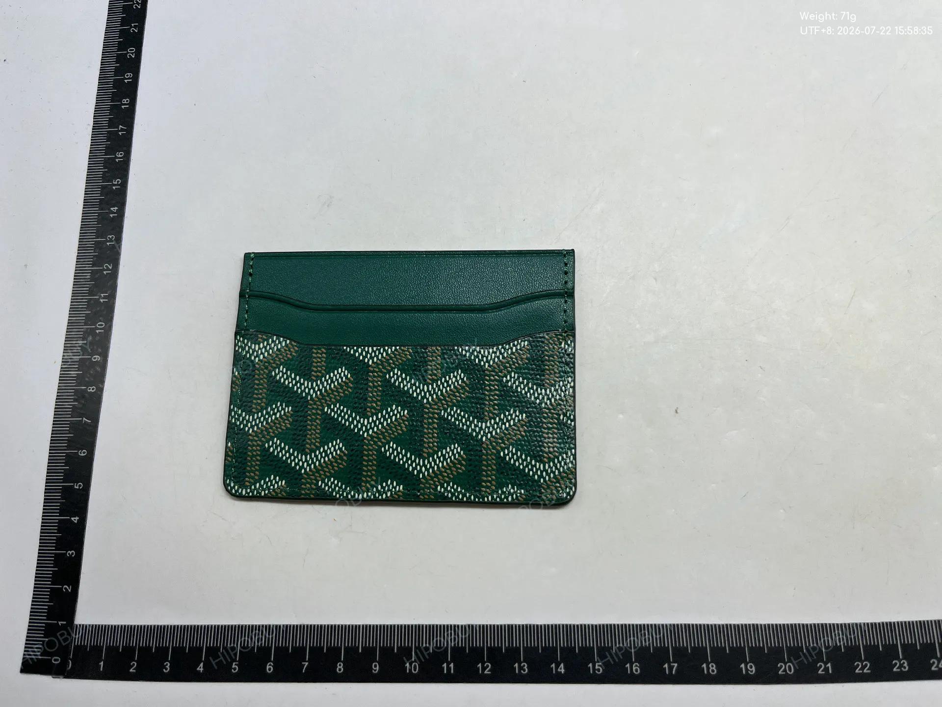 Foto QC 2 de Goyard Jouvence Toiletry Bag PM White Goyardine Canvas