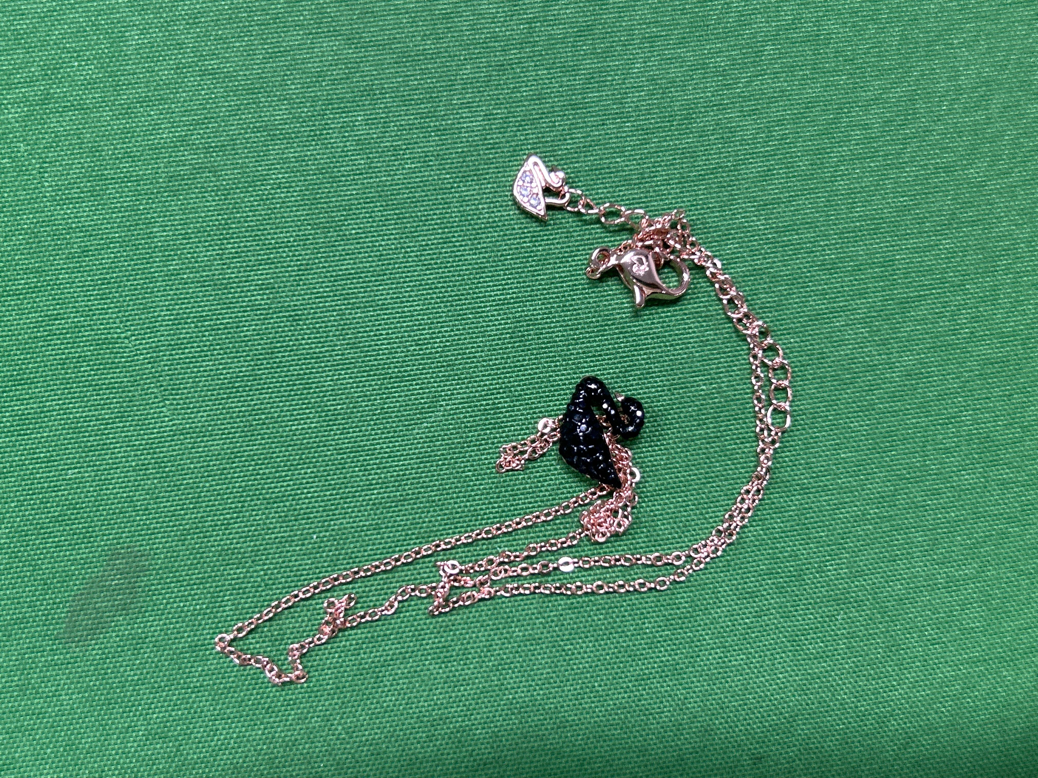 Foto QC 7 de Other Swan Necklace Metal Crystal Black