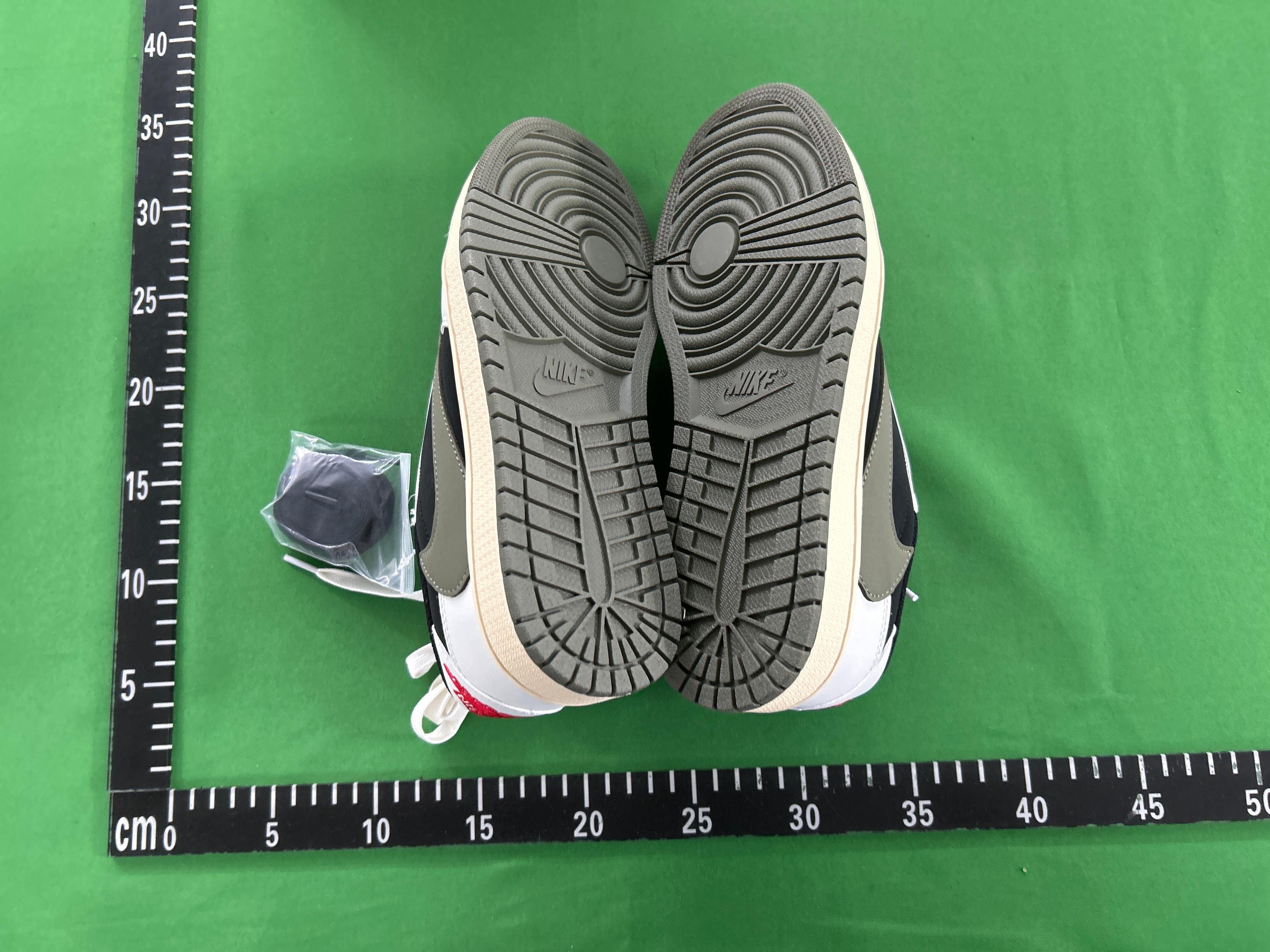 Foto QC 6 de Jordan 1 Retro Low OG SP Travis Scott Black Phantom DM7866-001