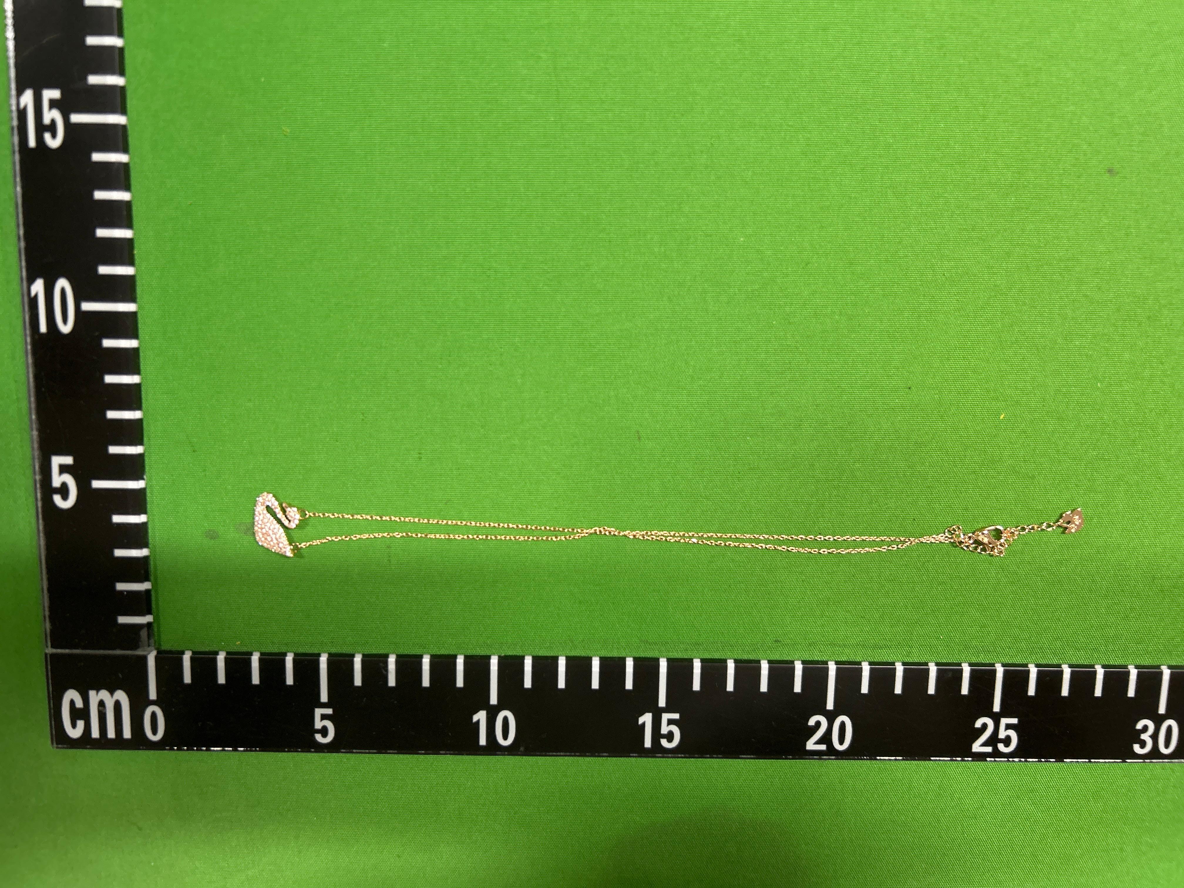Foto QC 4 de Other Swan Necklace Metal Crystal Black