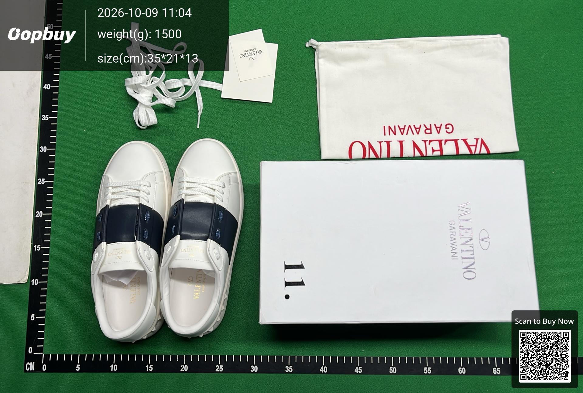 Foto QC 7 de Valentino Open Leather Low-Top Navy Band Rockstud White