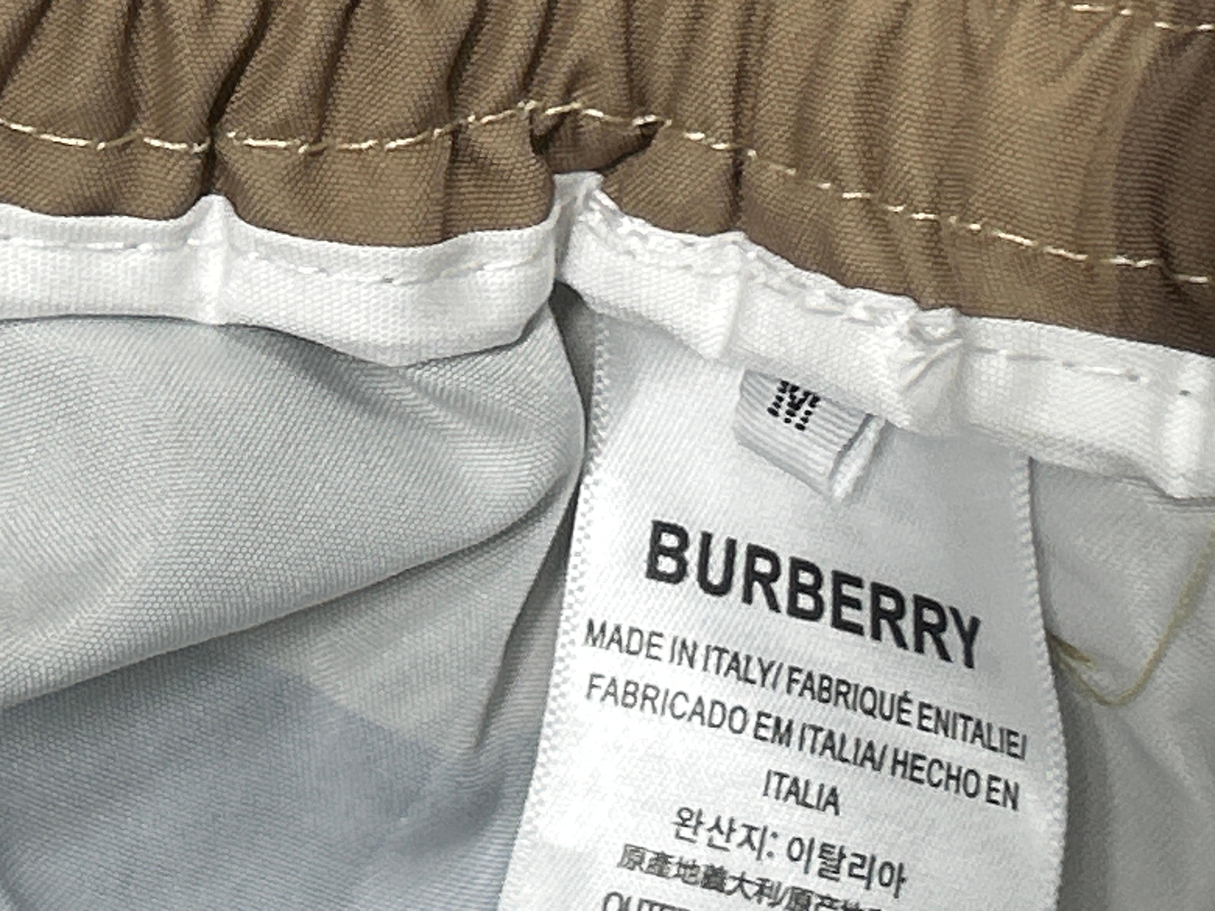 Foto QC 2 de Burberry Shorts Mixed Check Archive Beige