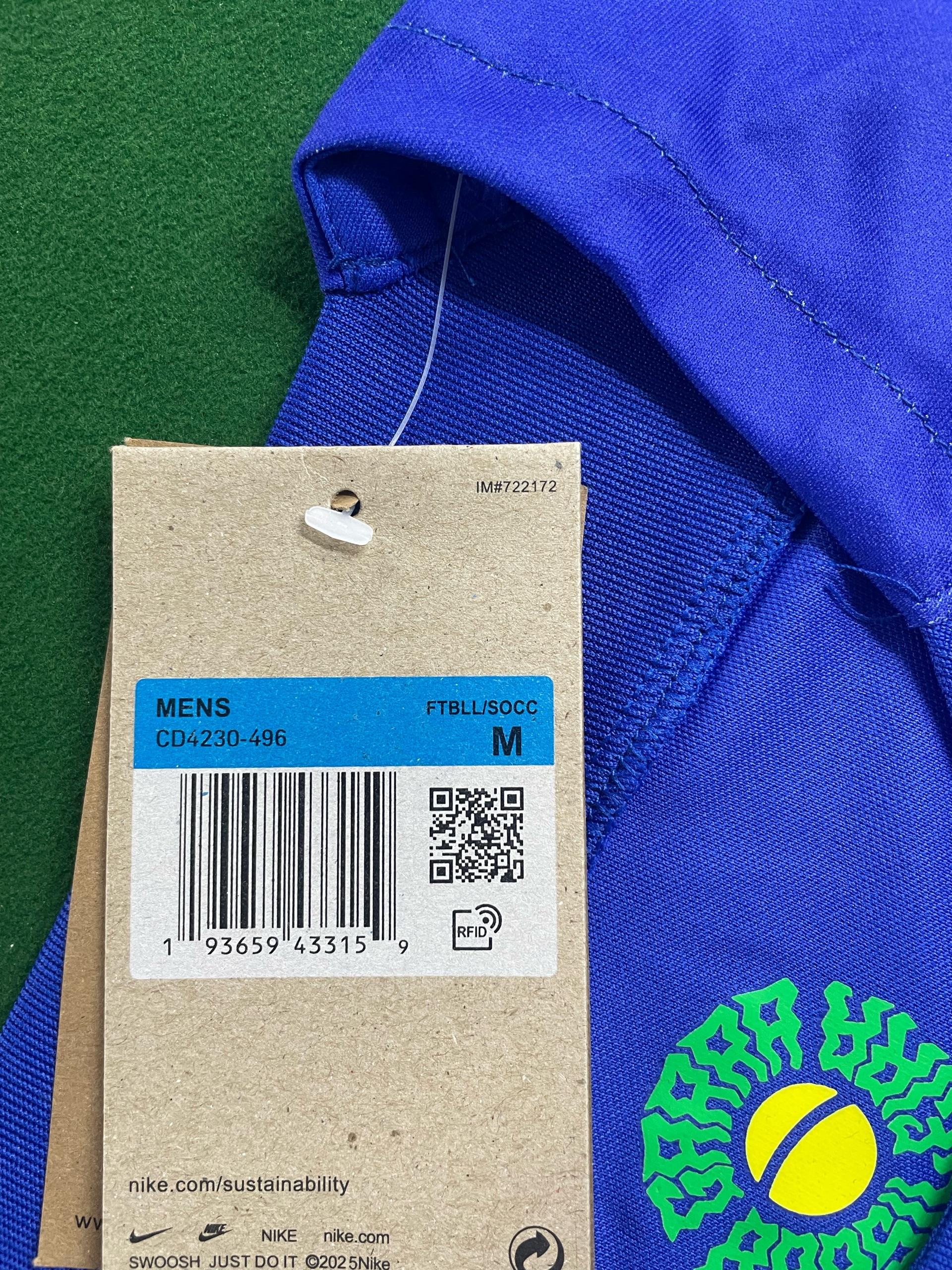 Foto QC 3 de Fourteen x Cameroon 2025/26 Away Monument Jersey White