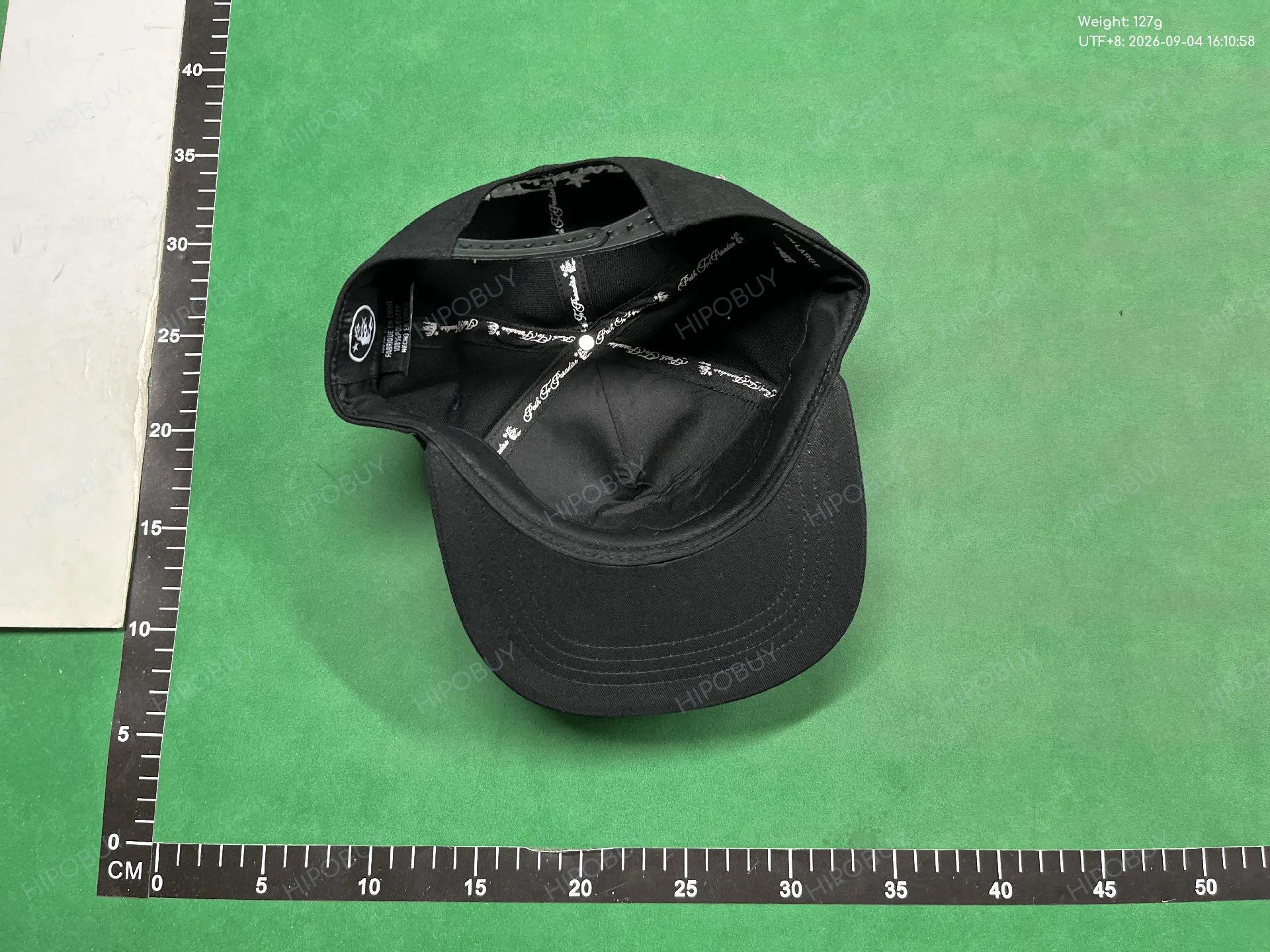 Foto QC 3 de Hellstar Flame Star Cap Black