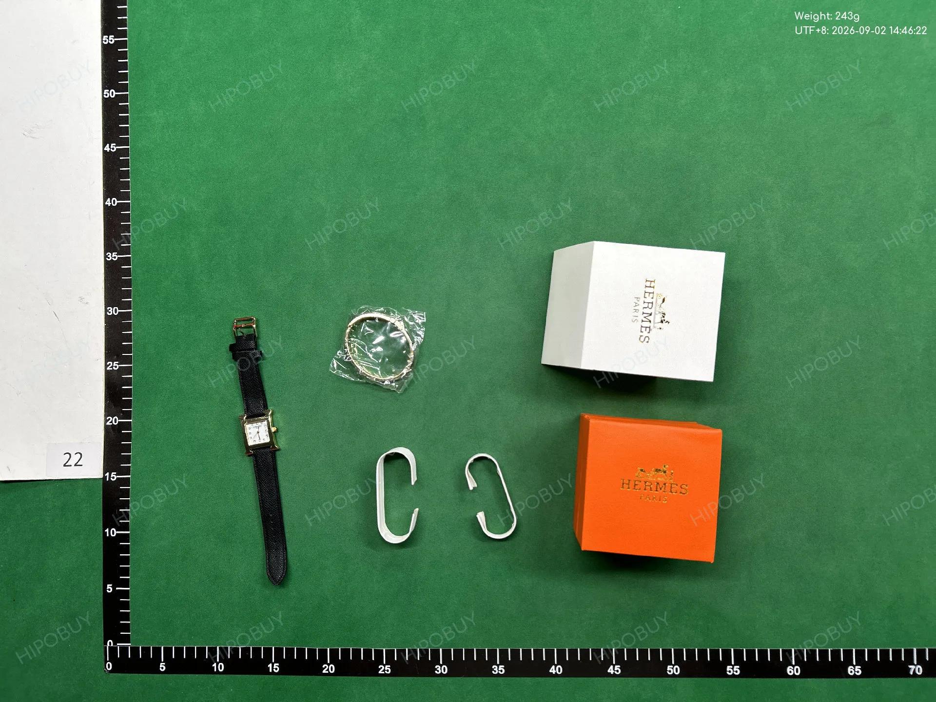Foto QC 3 de Hermes H Watch Set 2-Piece Gold Black