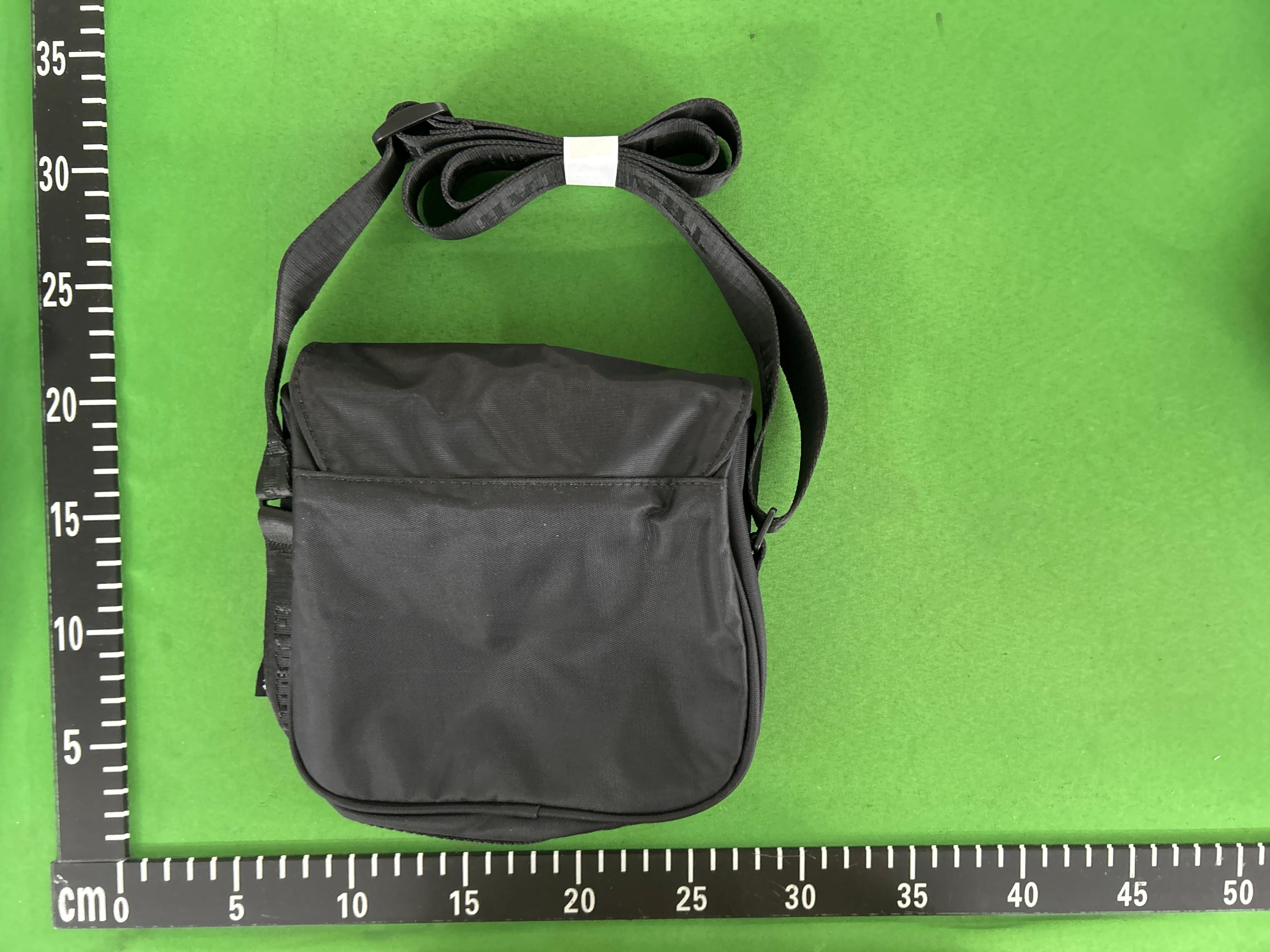 Foto QC 4 de Trapstar Irongate T-Bag Messenger Bag Black