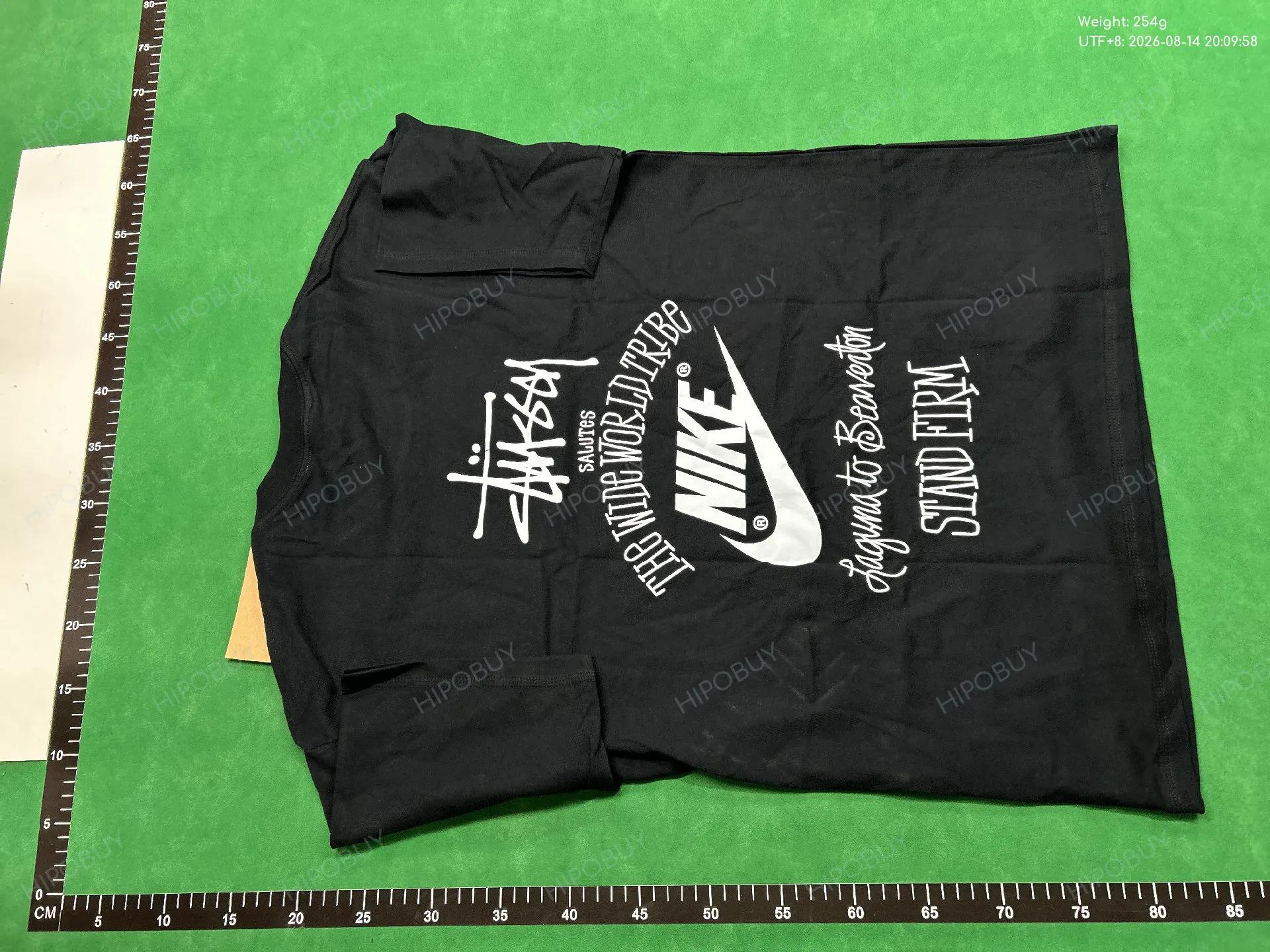 Foto QC 7 de Stussy T-shirt Fuzzy Dice White