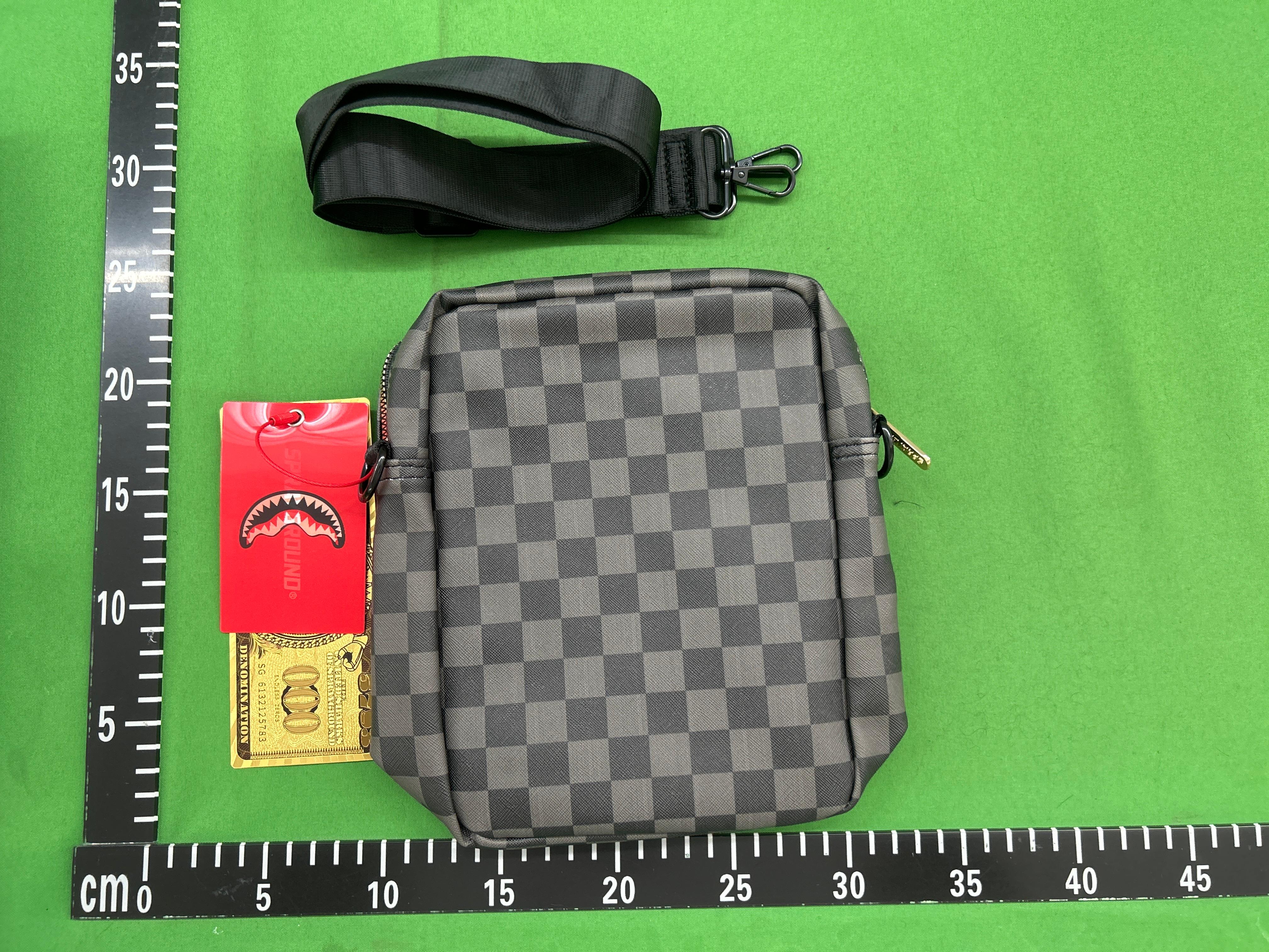 Foto QC 5 de Sprayground Shark Backpack Checkerboard