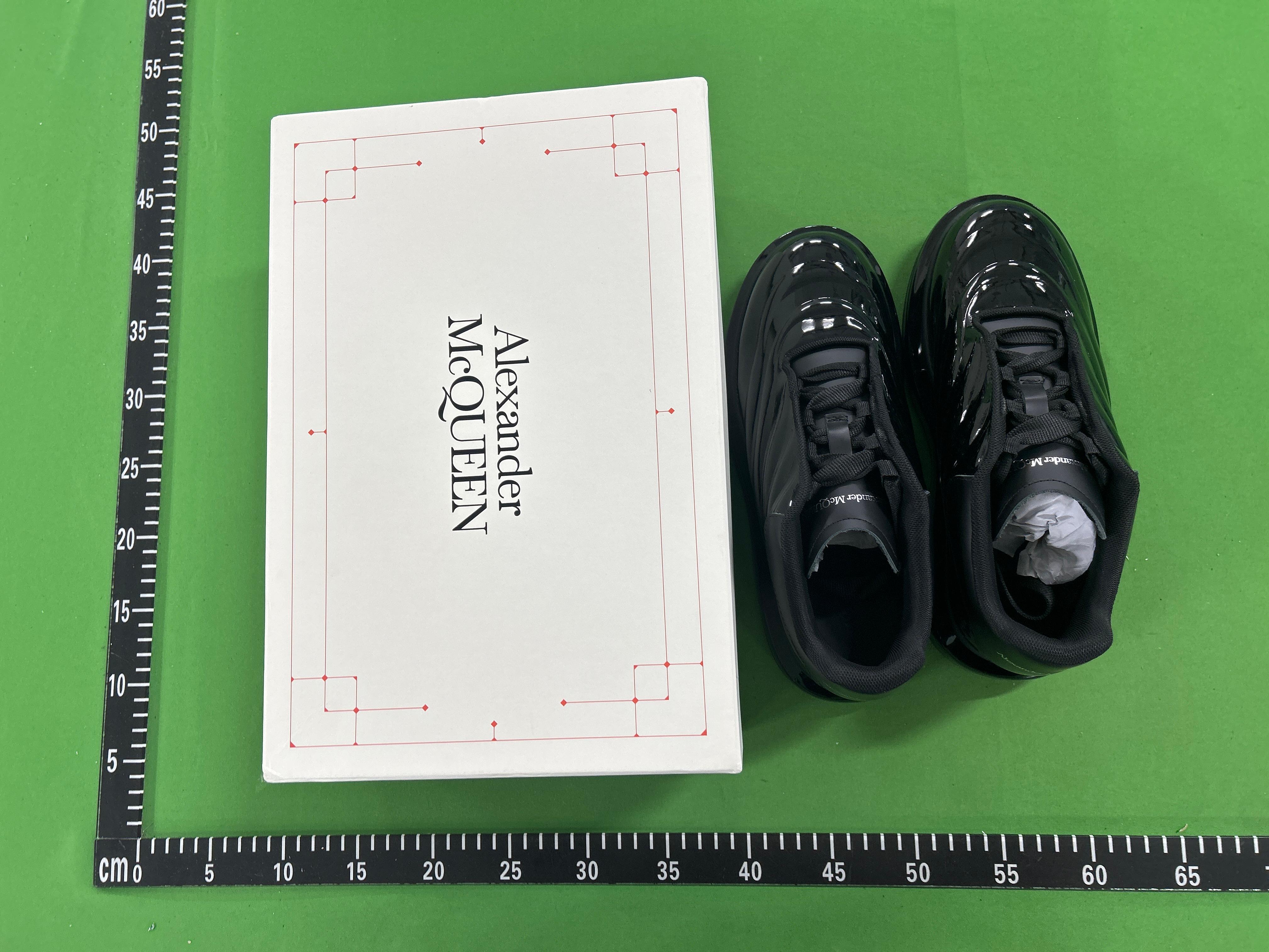 Foto QC 2 de Alexander McQueen Oversized Bubble Sole White Silver Holographic