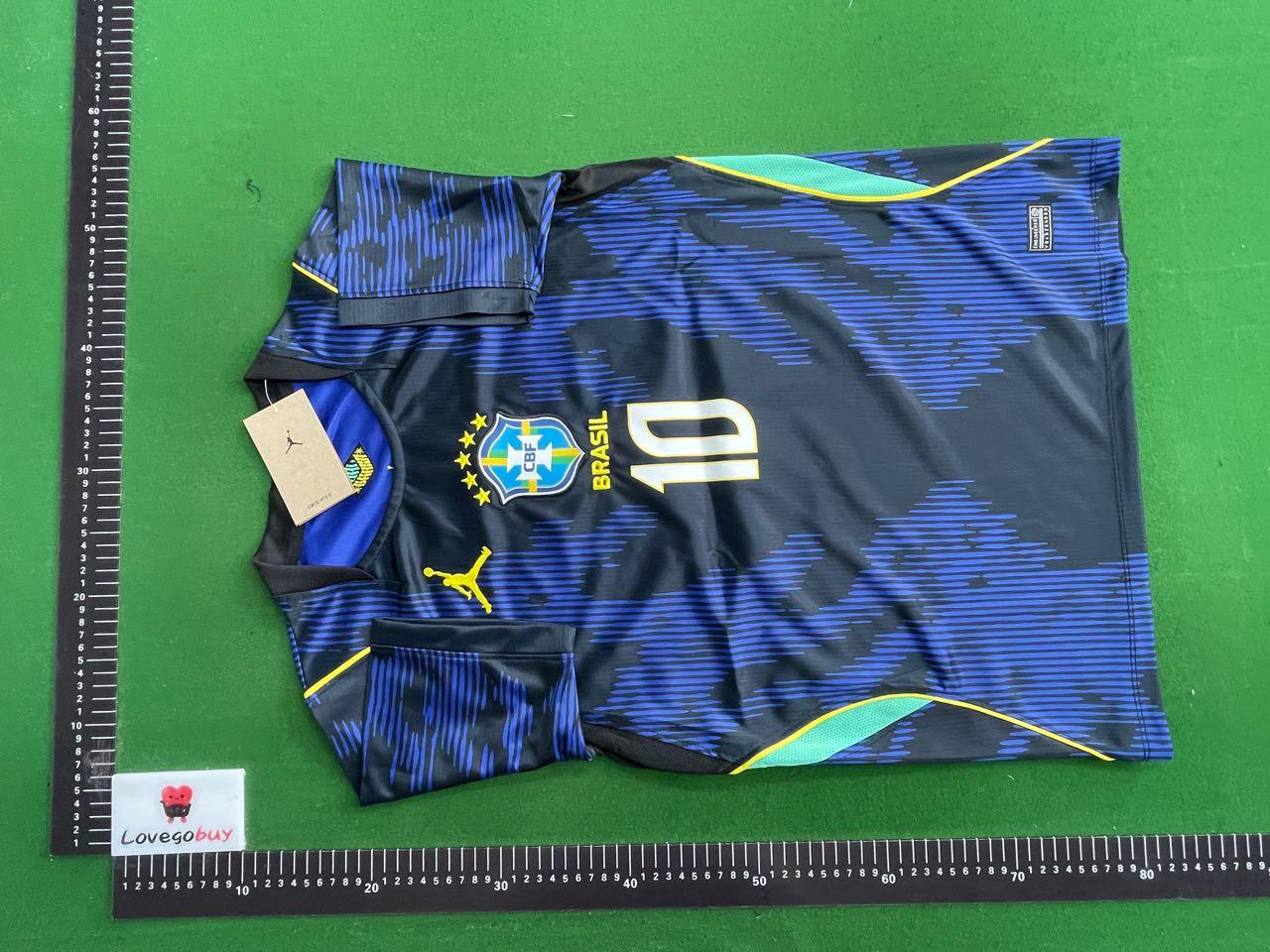 Foto QC 6 de Kobe Bryant x Nike x FC Barcelona 2026/27 Away Jersey Black Purple