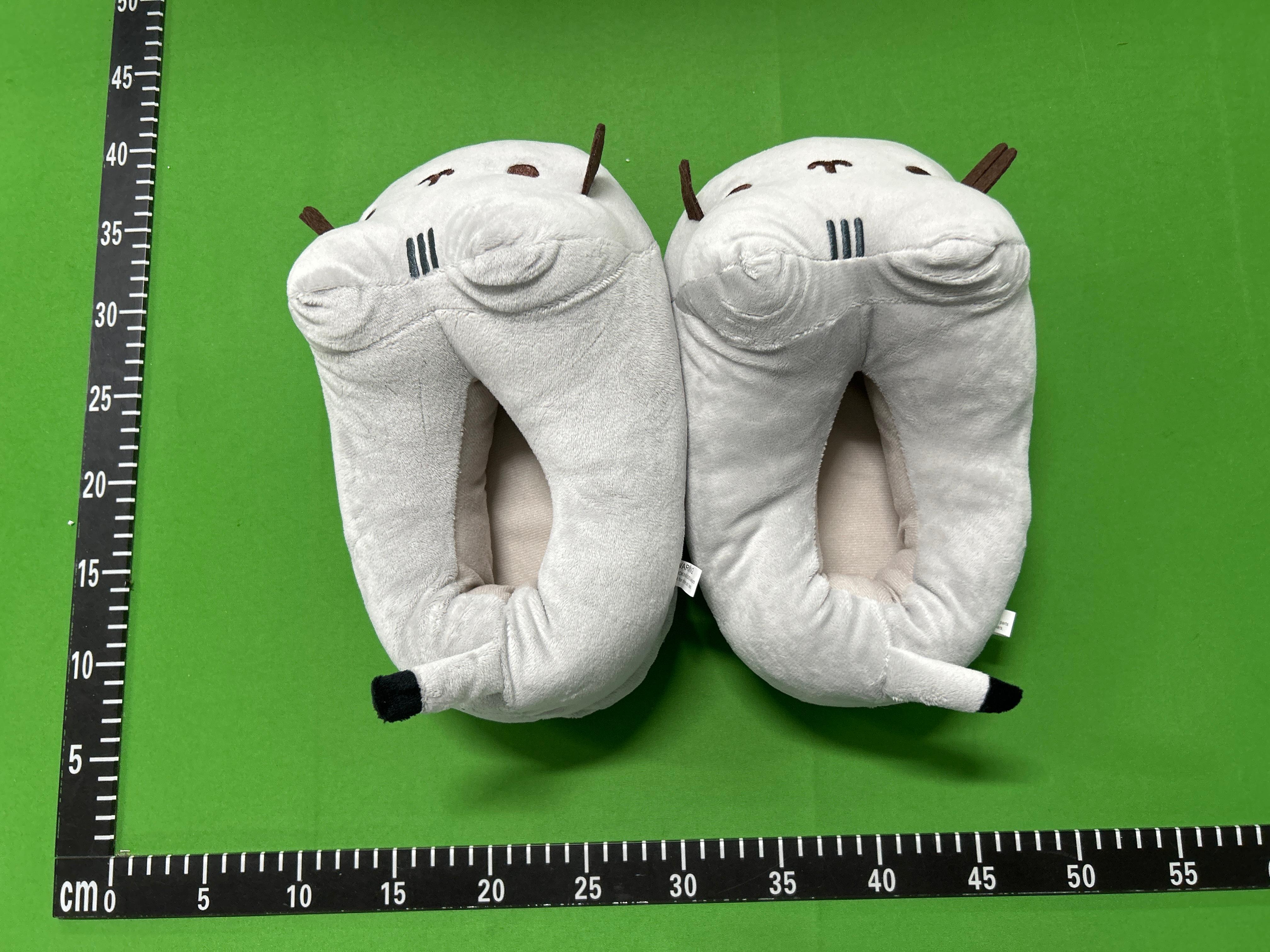 Foto QC 8 de Super Mario Piranha Plant Plush Slippers Red/Green
