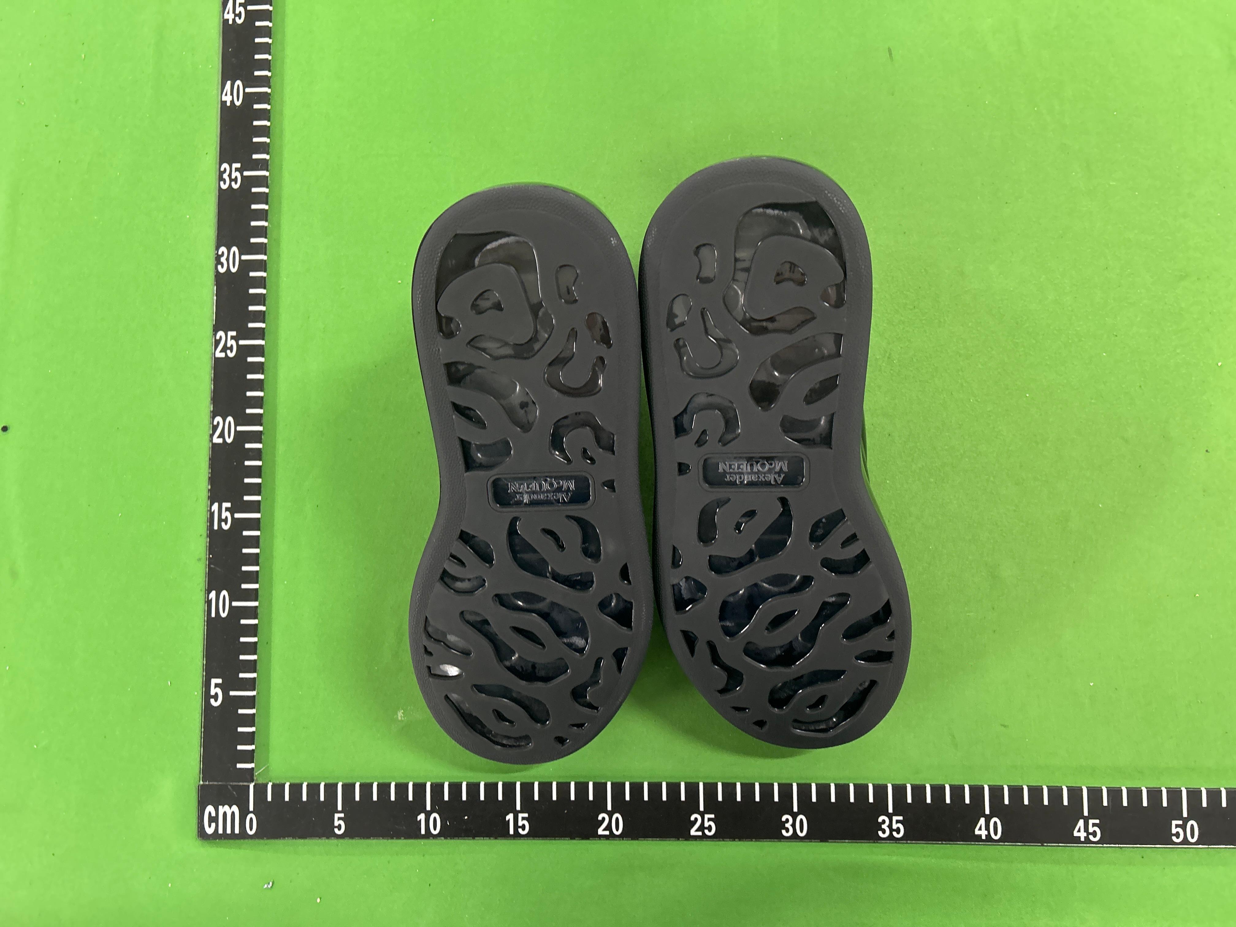 Foto QC 6 de Alexander McQueen Oversized Bubble Sole White Silver Holographic