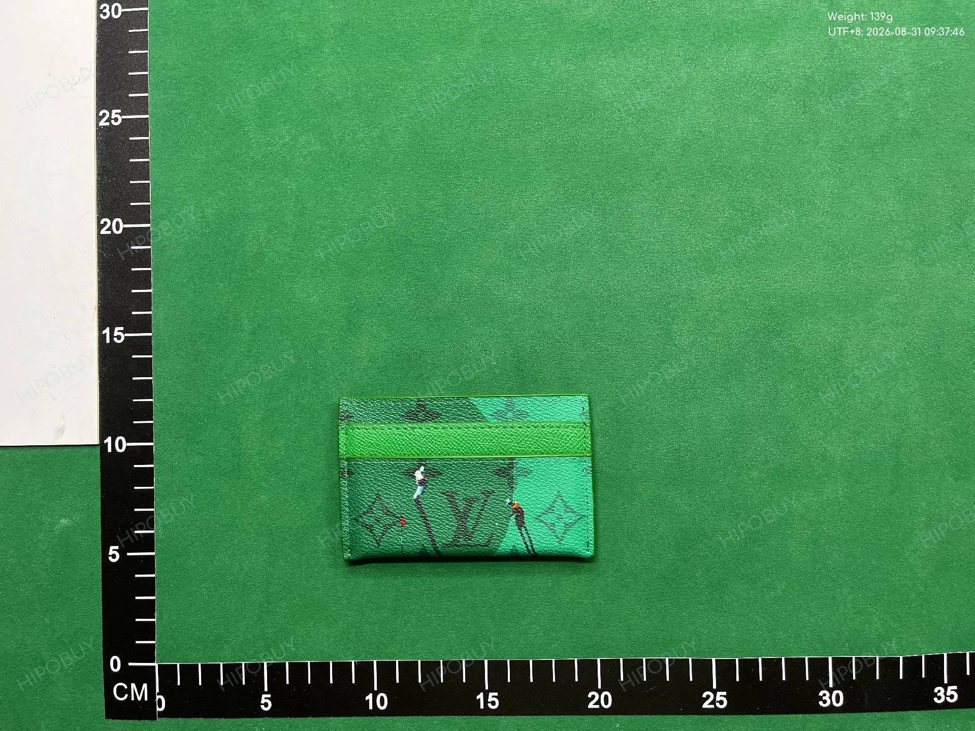 Foto QC 8 de Louis Vuitton Ski Multiple Wallet Monogram Canvas White