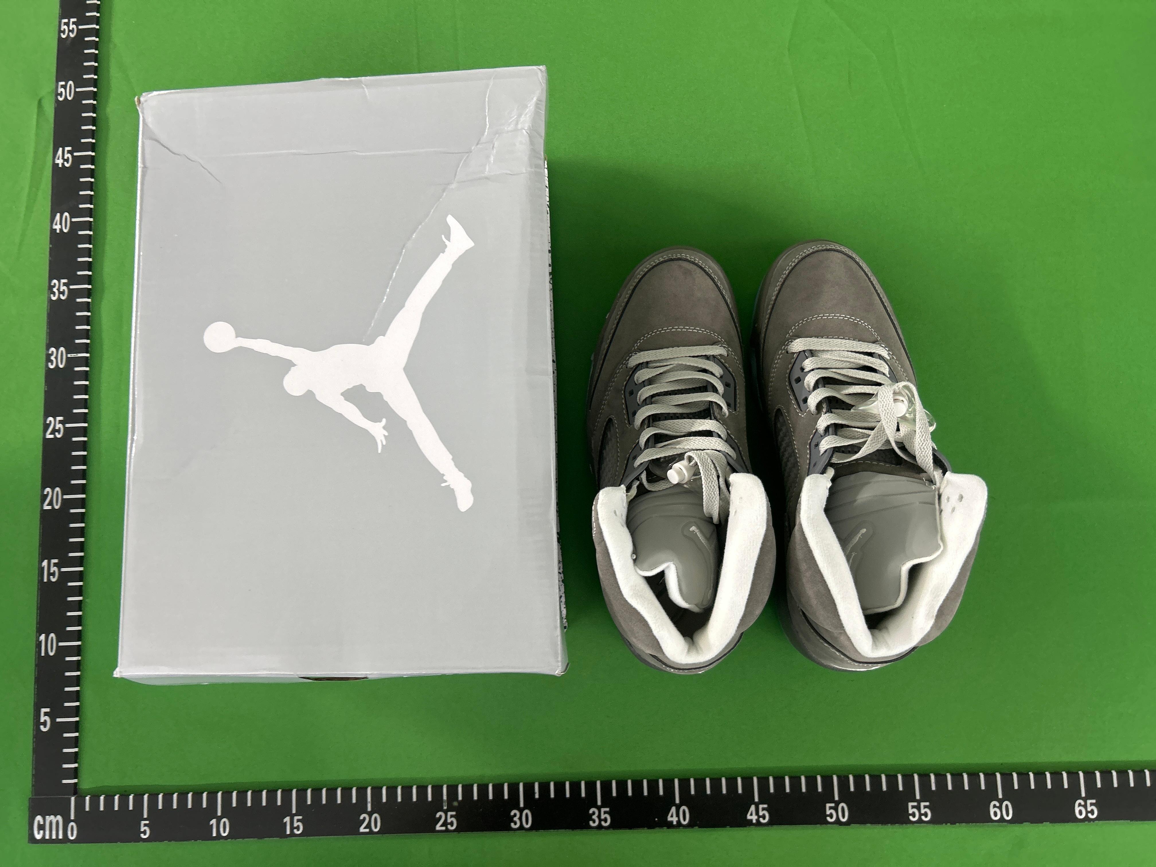 Foto QC 8 de Jordan 5 Retro Gore-Tex Off-Noir DR0092-001