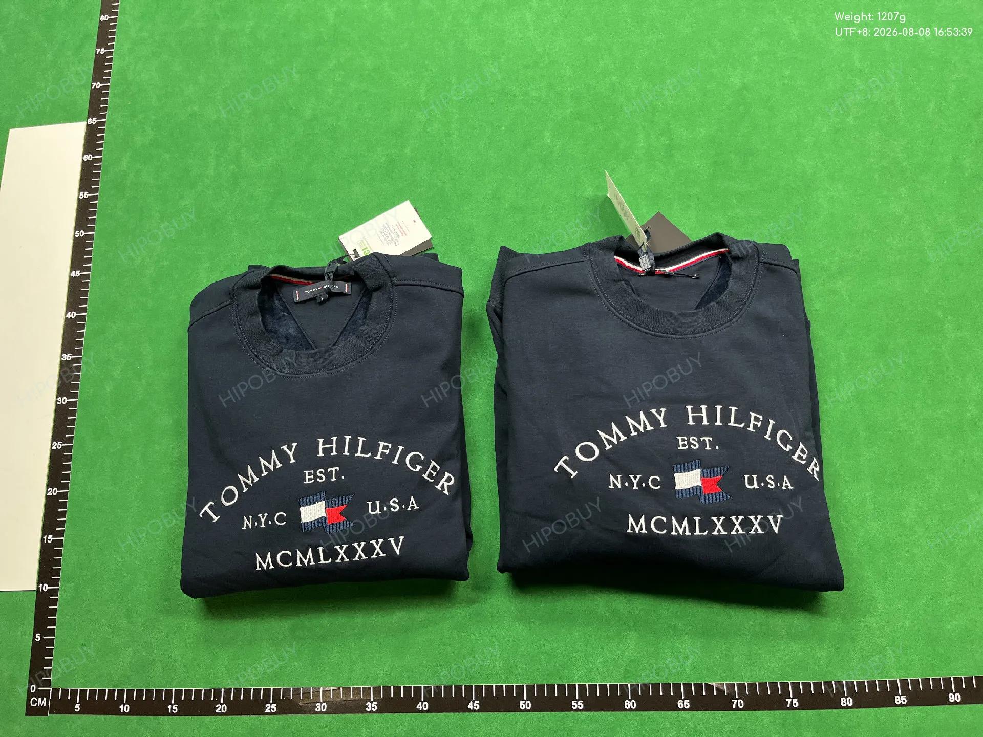 Foto QC 4 de Tommy Hilfiger Crewneck Sweater Logo Grey