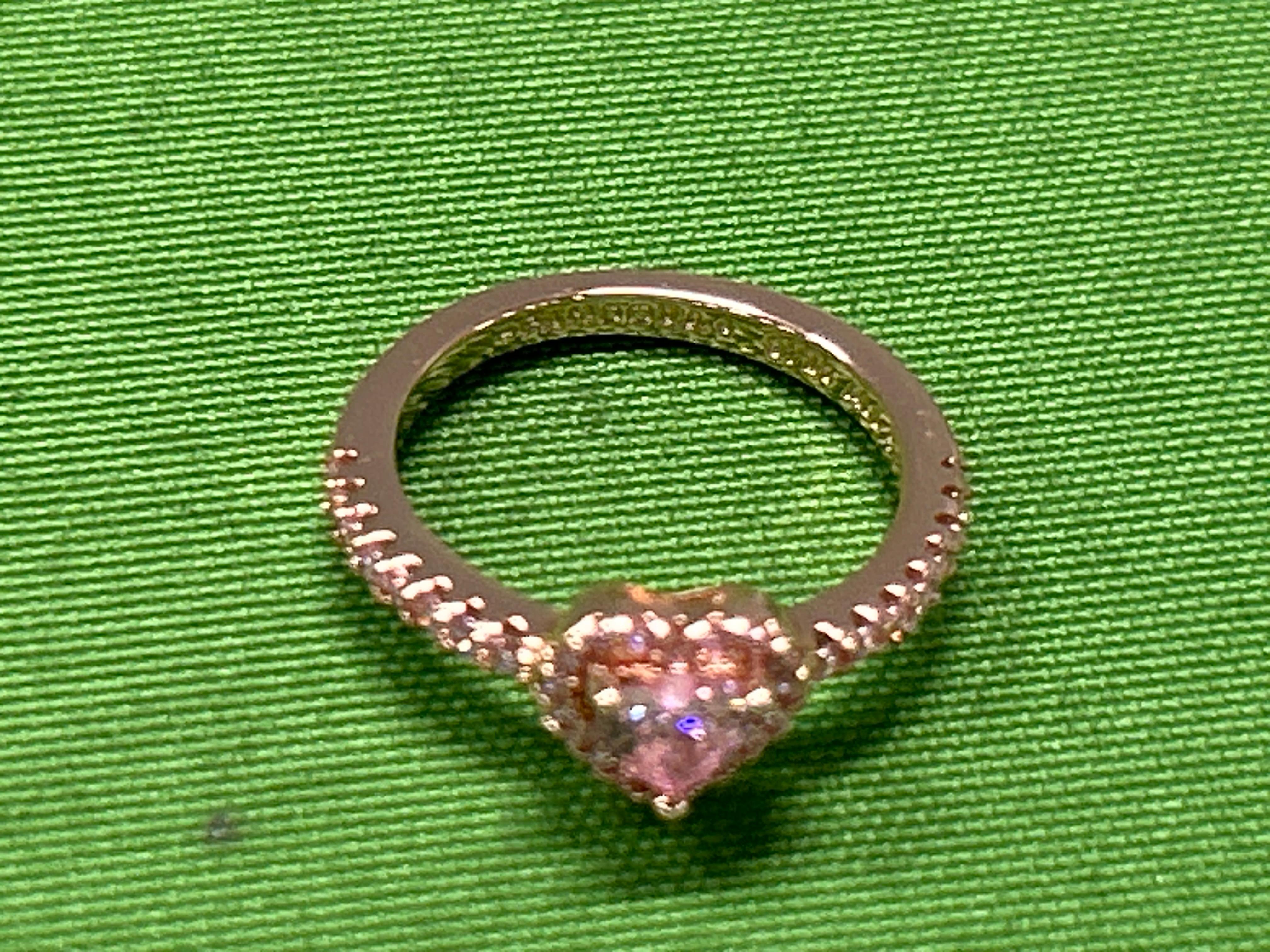 Foto QC 4 de Pandora Timeless Sparkling Elevated Heart Ring Rose Gold Plated Cubic Zirconia Rose Gold