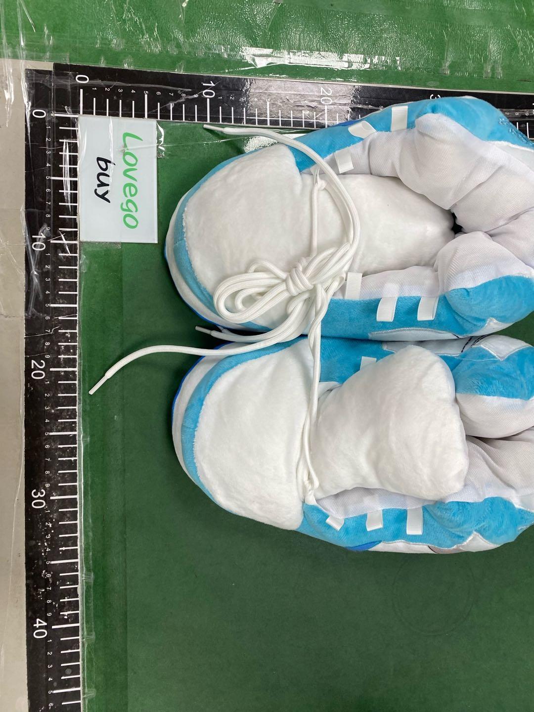 Foto QC 3 de Other Air More Uptempo Slippers Plush Black White