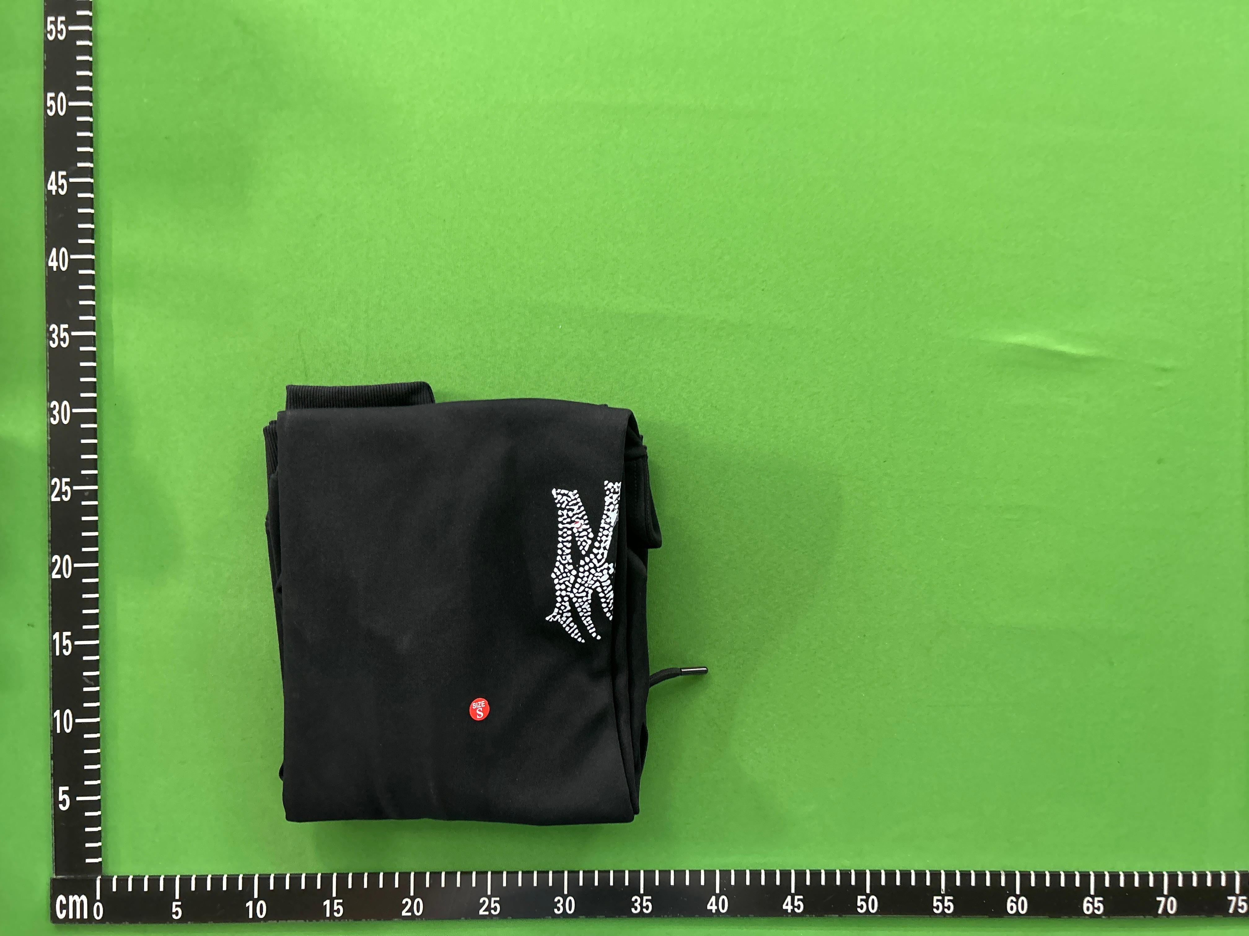 Foto QC 5 de AMIRI MA Shotgun Crewneck Sweater Faded Black