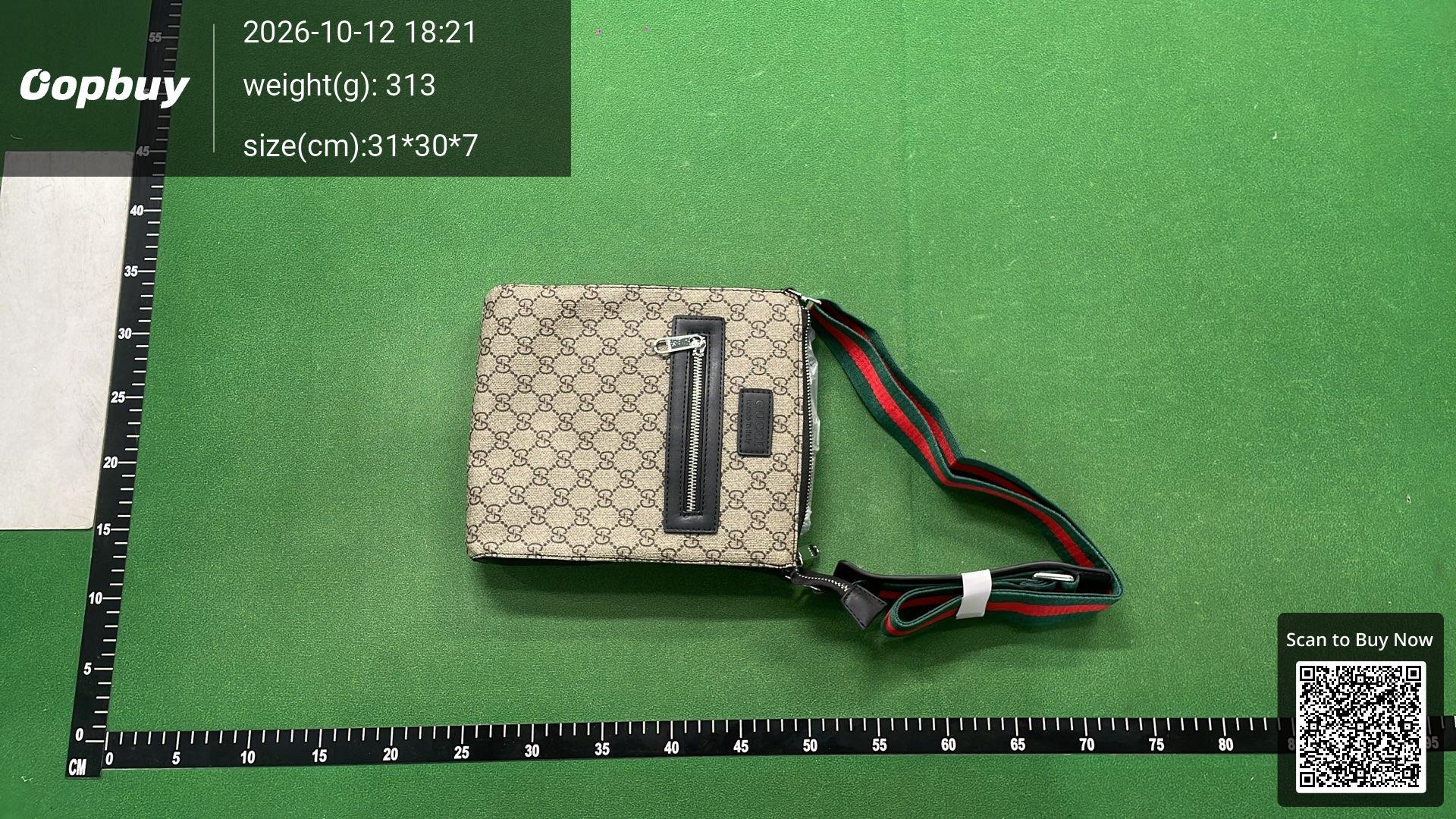 Foto QC 7 de Gucci Messenger Bag Small Black GG Supreme Canvas