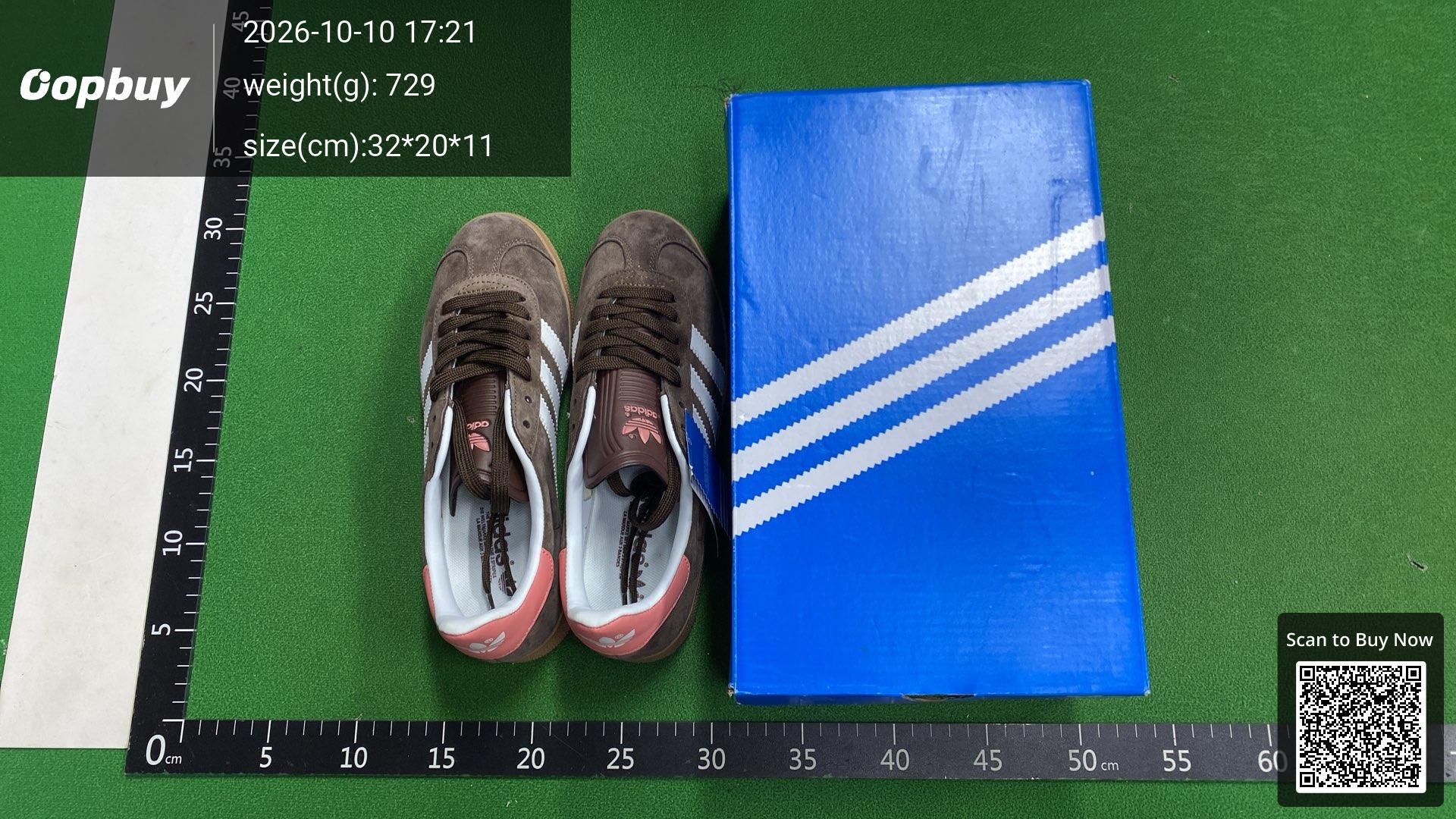 Foto QC 1 de adidas Gazelle Low Dark Brown Wonder Quartz IG5932