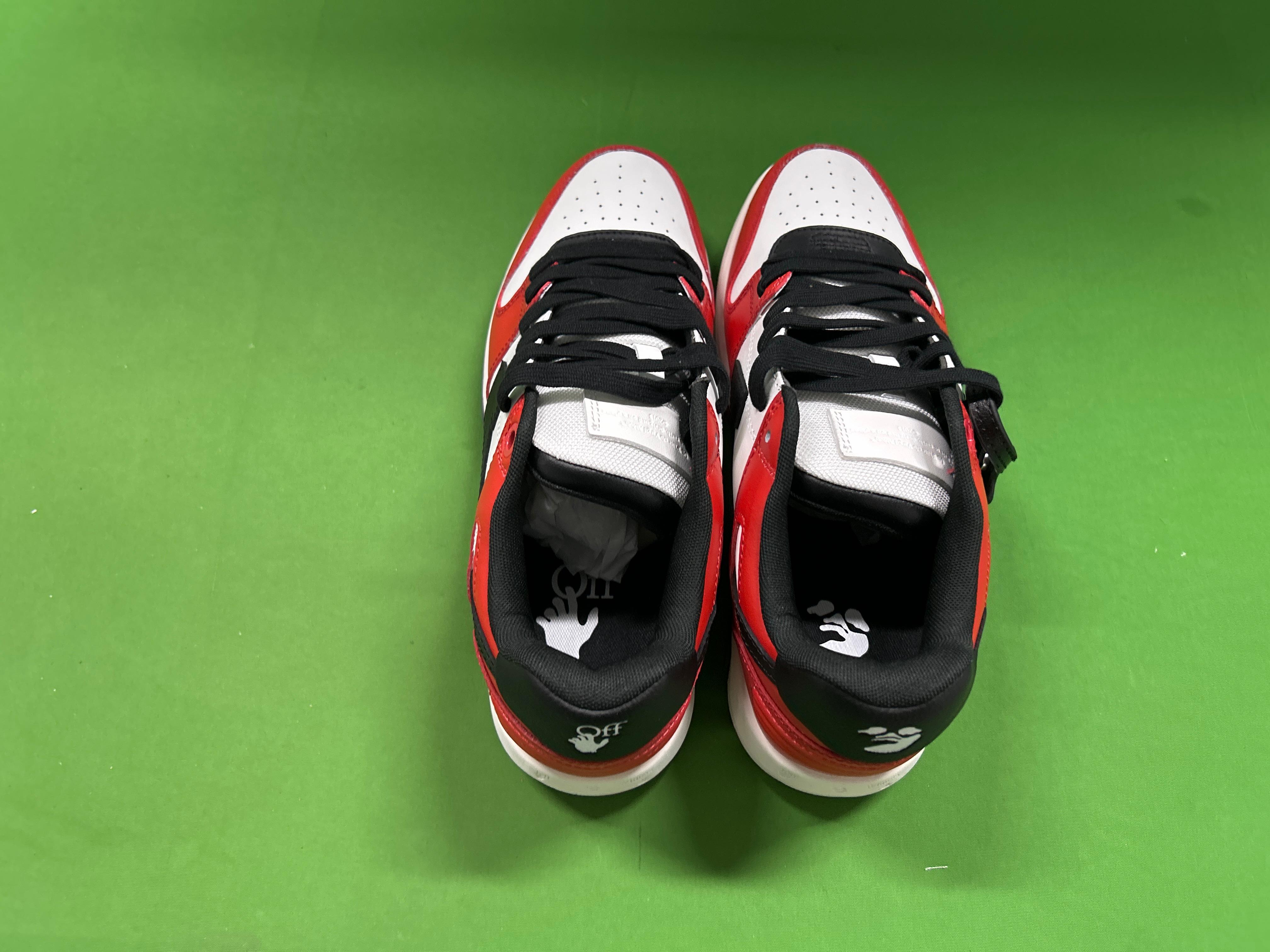 Foto QC 3 de Off-White Out of Office Leather Arrow Sneakers Black White