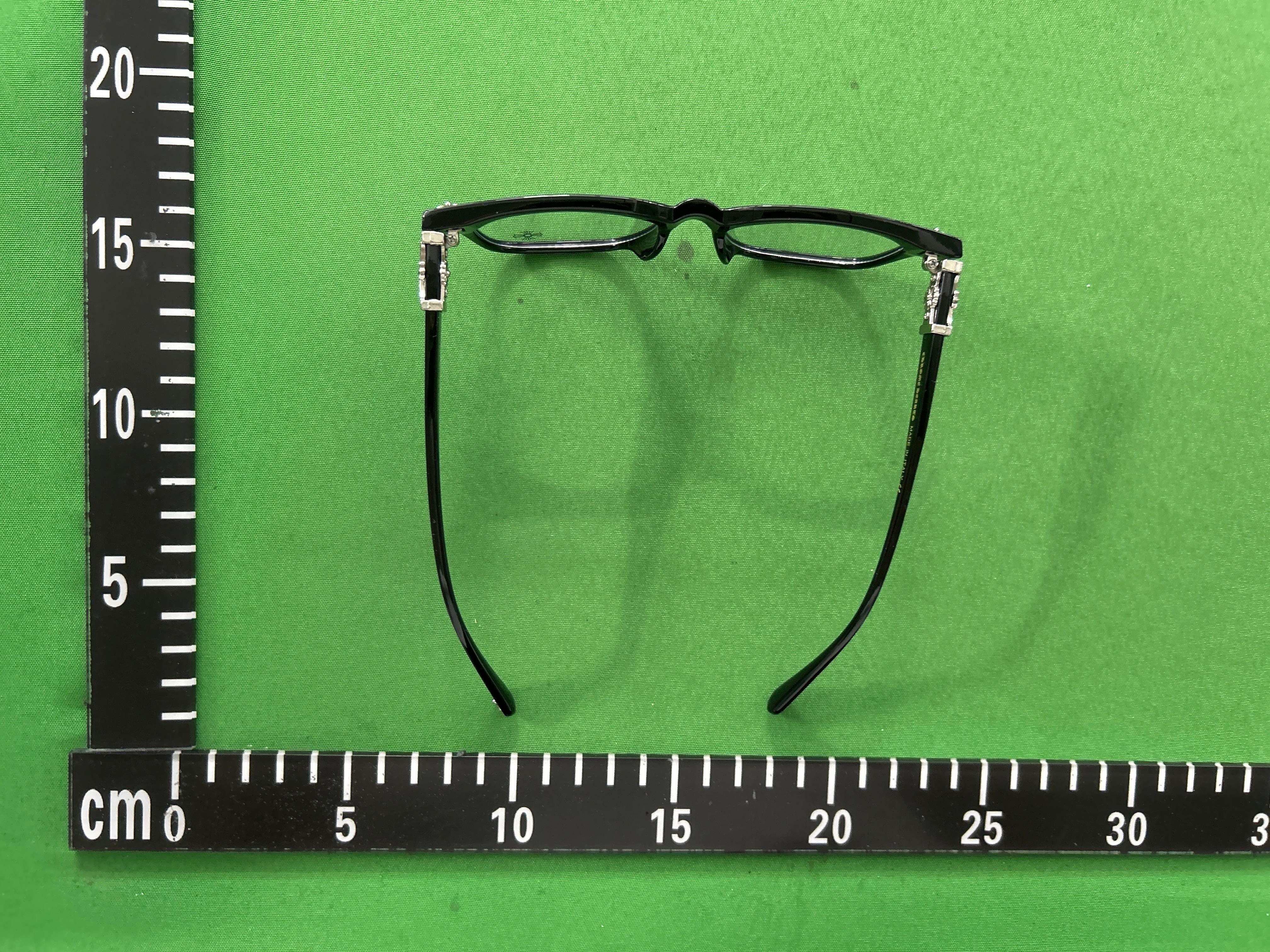 Foto QC 8 de Louis Vuitton LV Waimea Square-Frame Acetate Sunglasses Matte Brown Monogram (Z1082W)