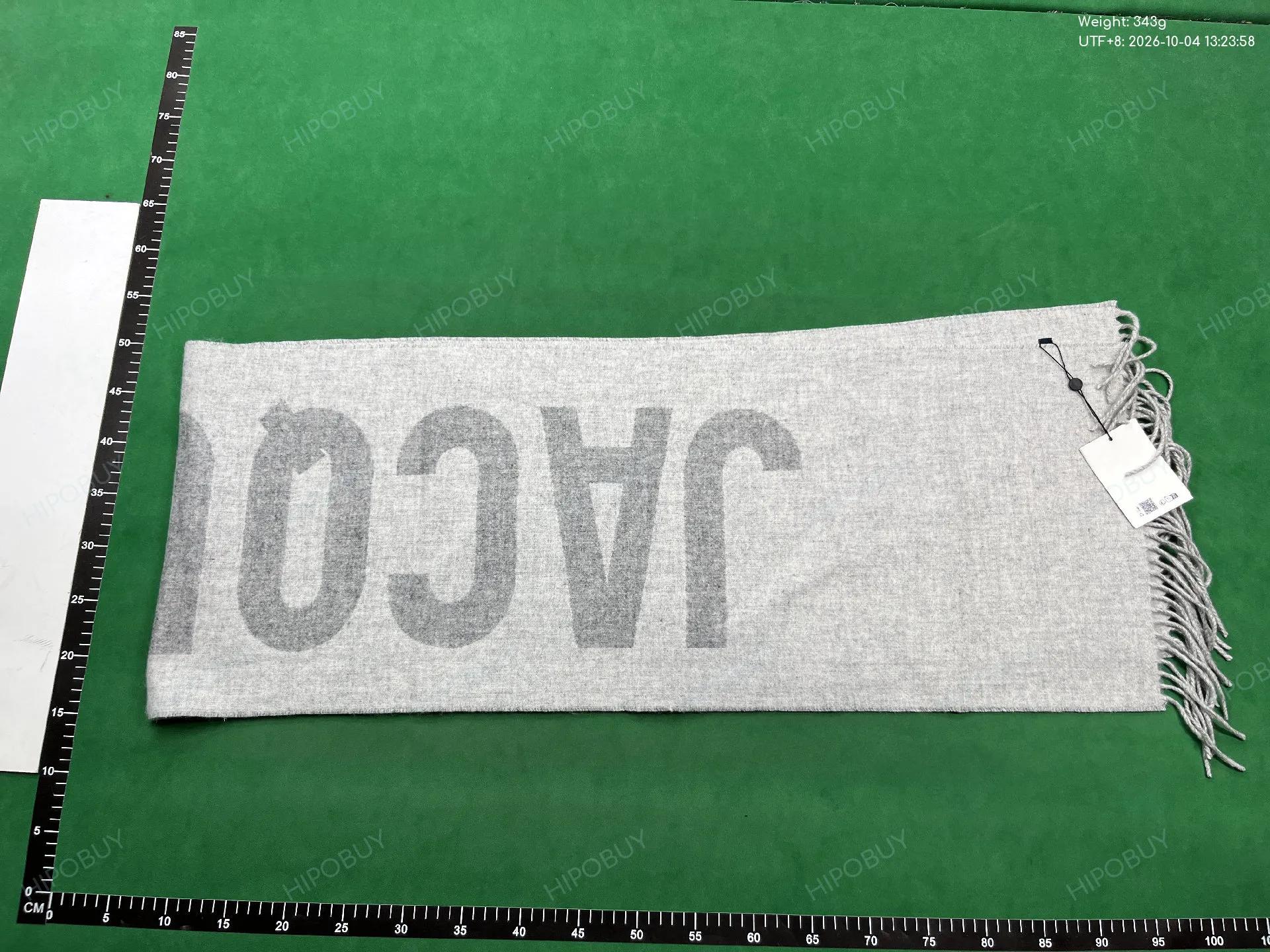 Foto QC 2 de Jacquemus Logo Jacquard Scarf Brown/Beige
