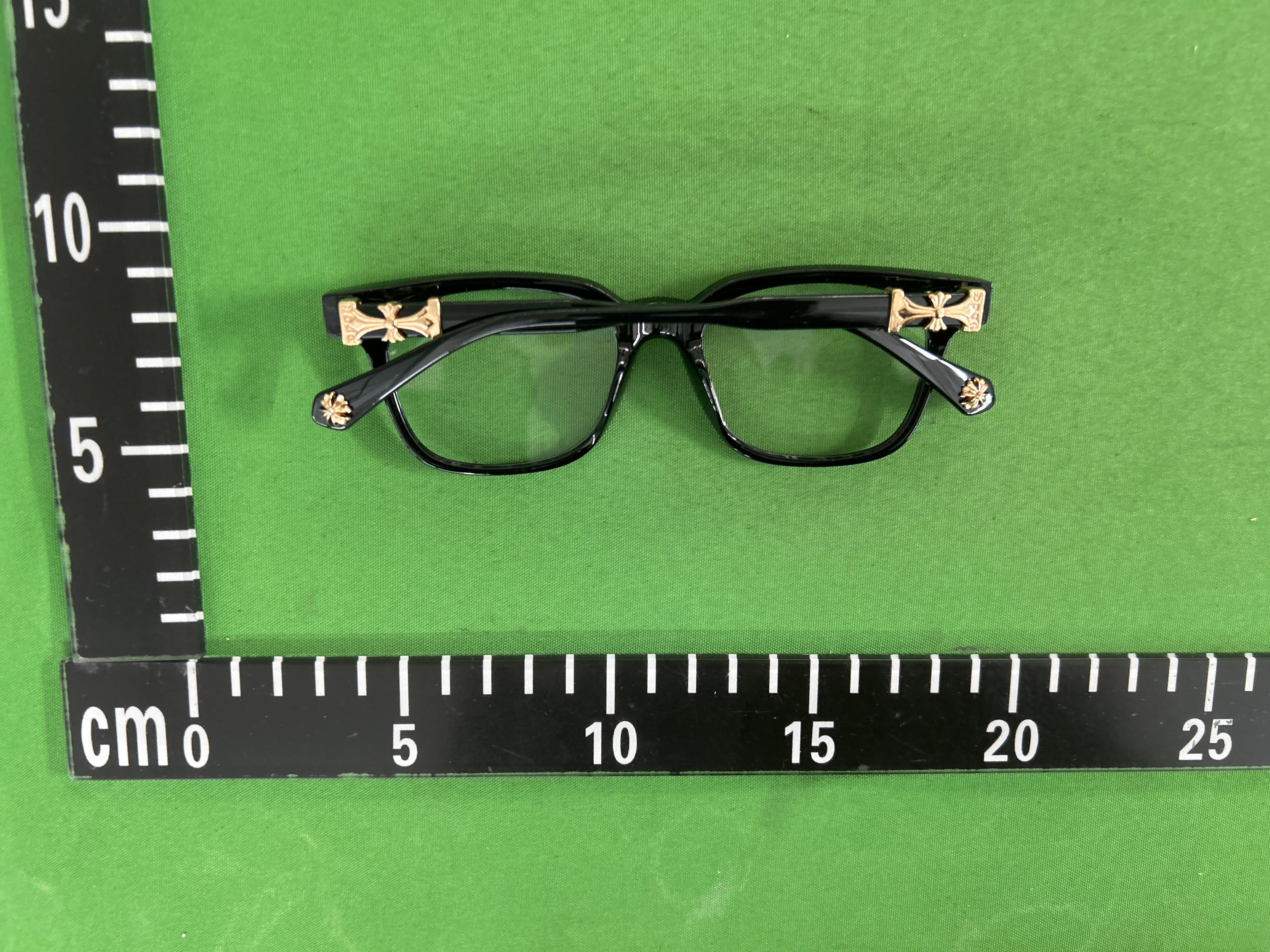 Foto QC 4 de Chrome Hearts Cox Ucker Square-Frame Acetate Sunglasses Black Black (COX-UCKER BK-SS)