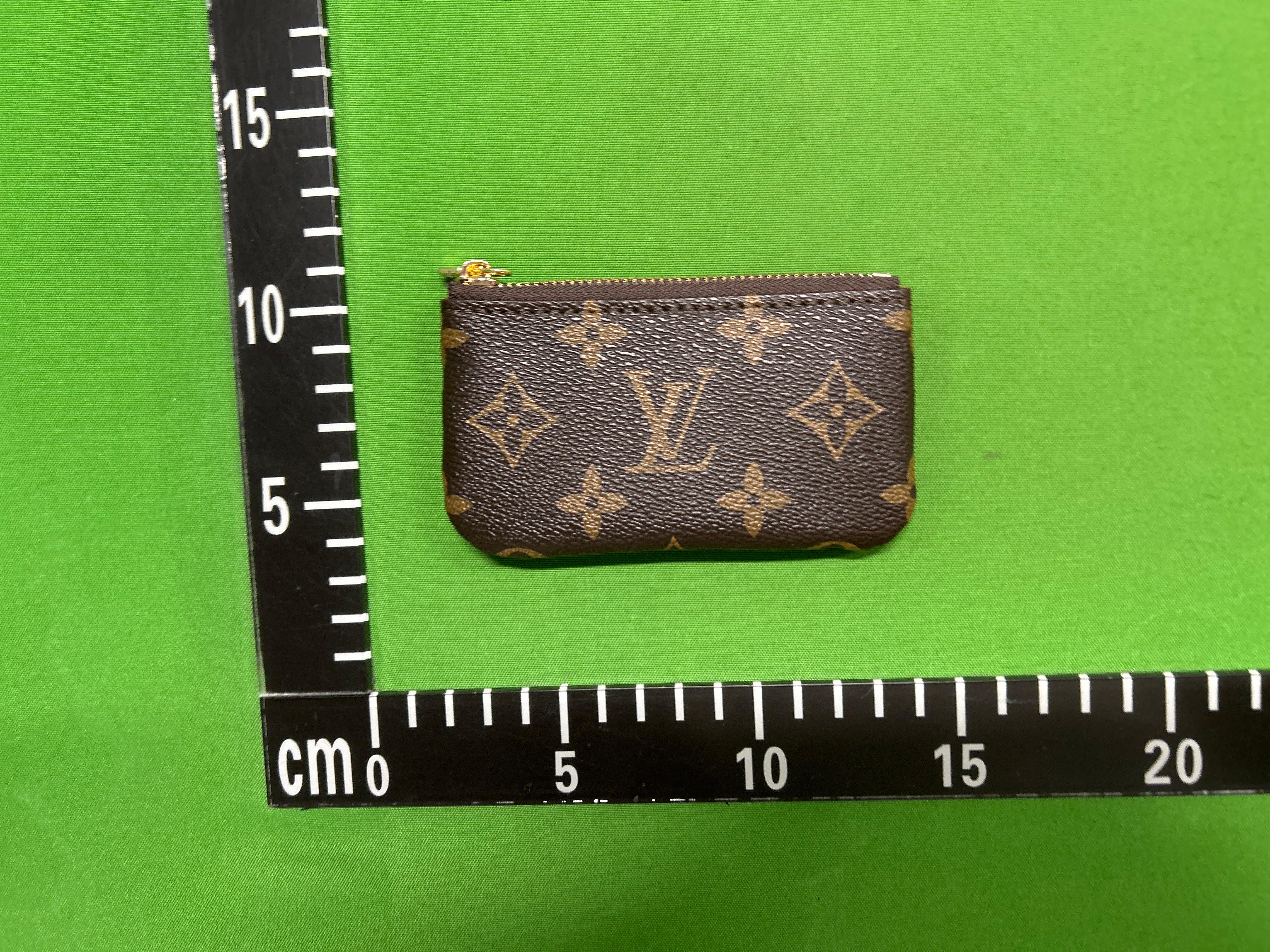 Foto QC 8 de Louis Vuitton Key Pouch Damier Graphite