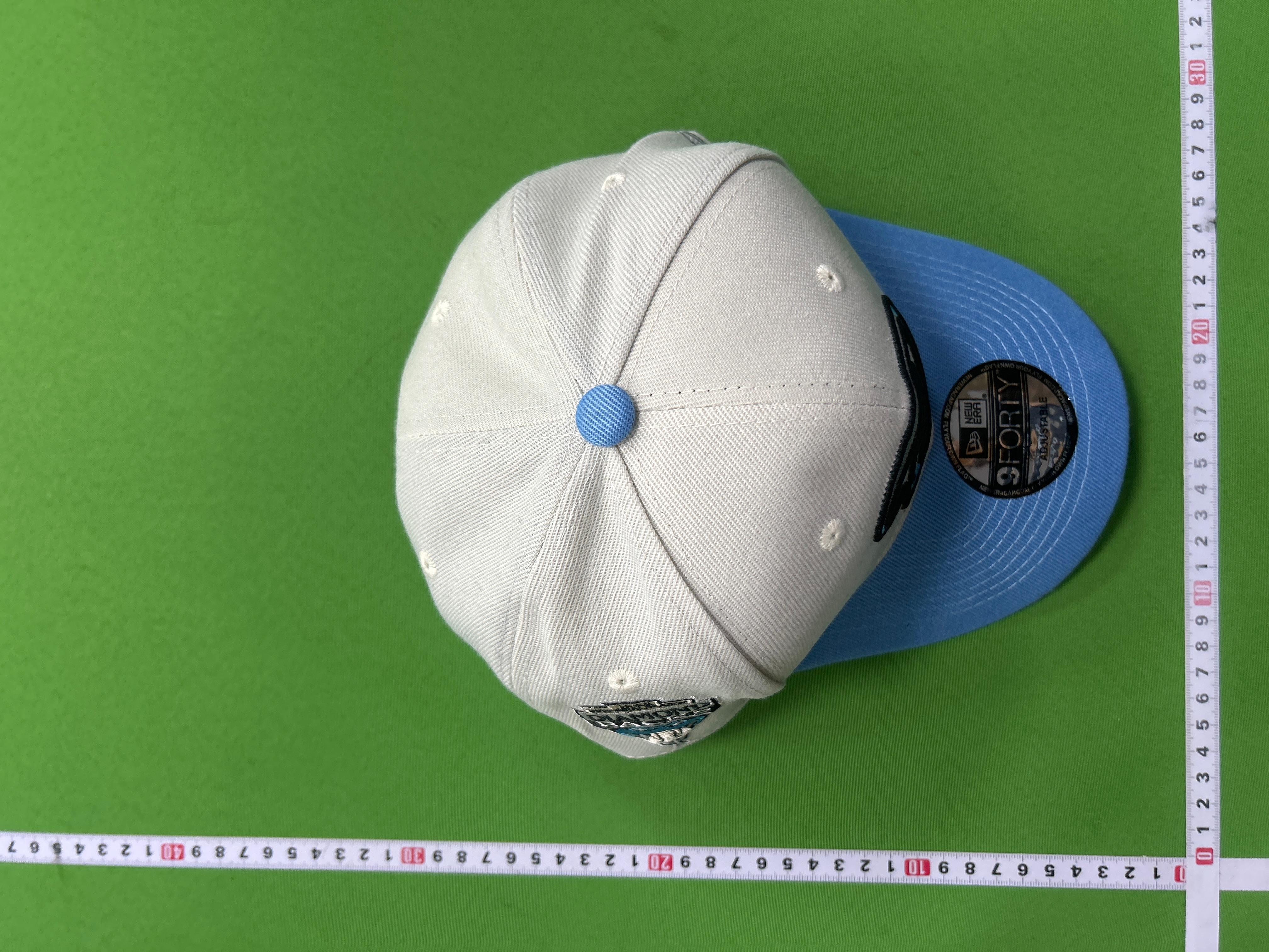 Foto QC 5 de New Era Atlanta Braves 9FORTY Cap Cream Brown