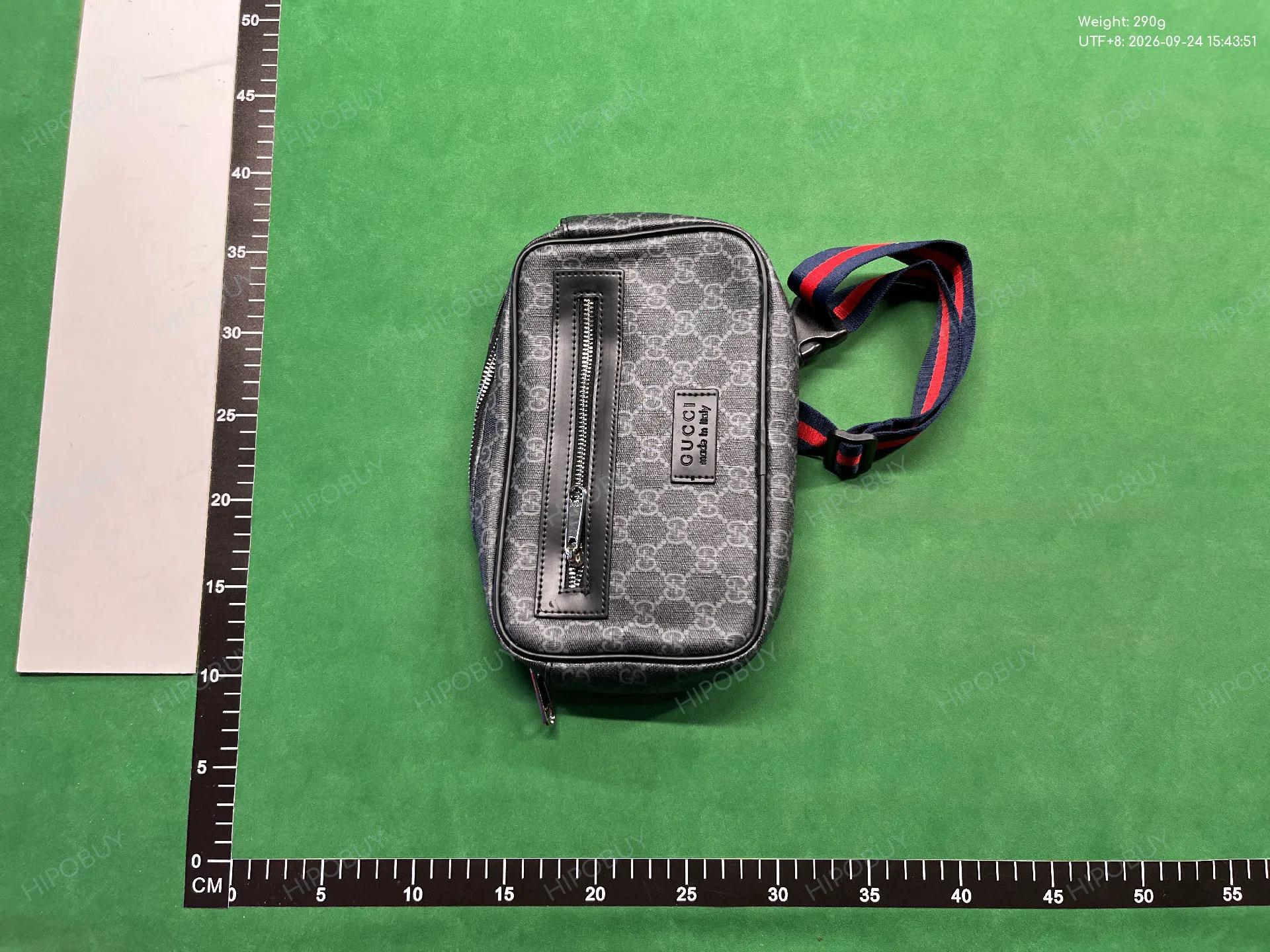 Foto QC 6 de Gucci Soft GG Supreme Belt Bag Black/Grey