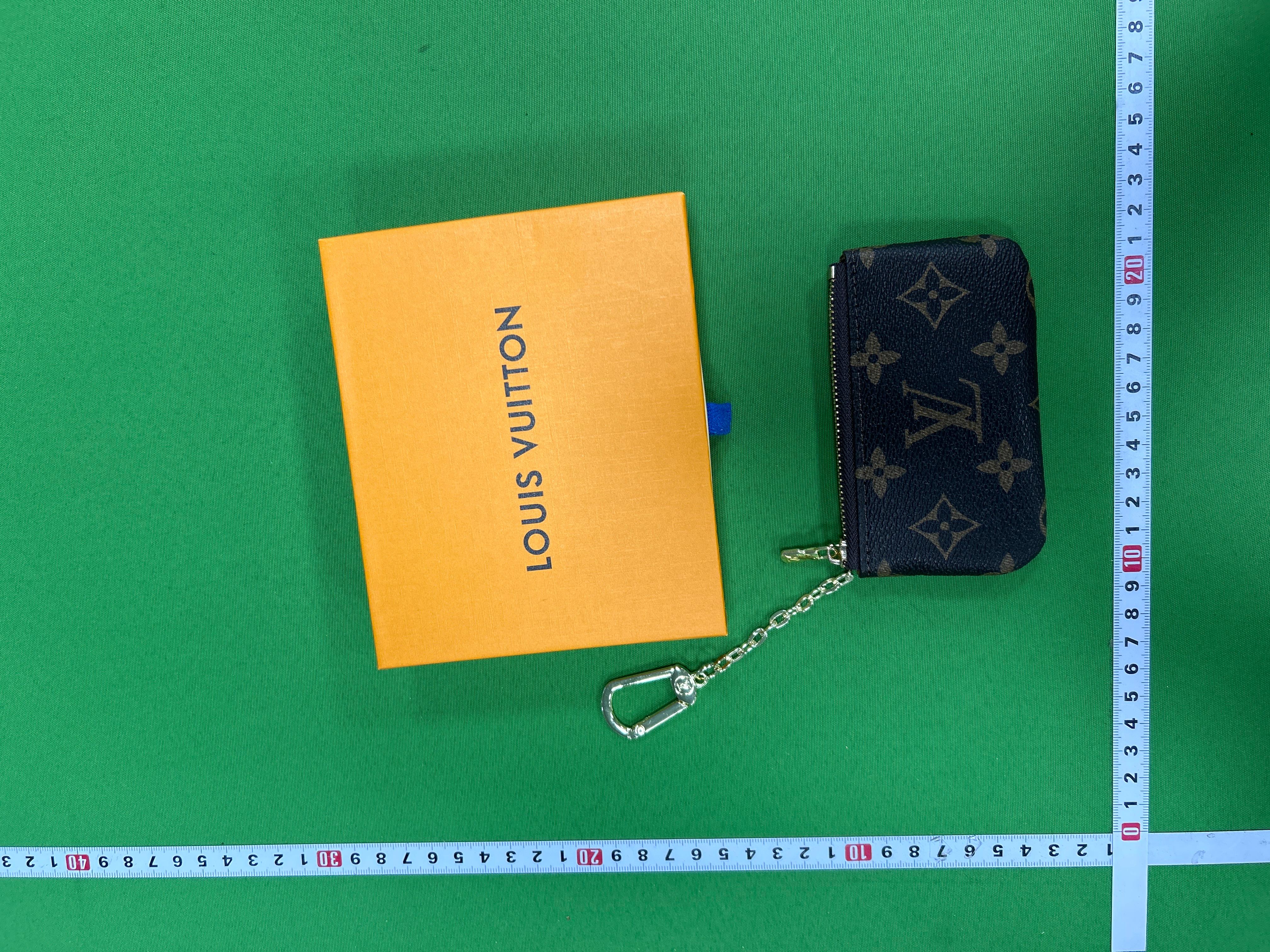 Foto QC 3 de Louis Vuitton Key Pouch Damier Graphite