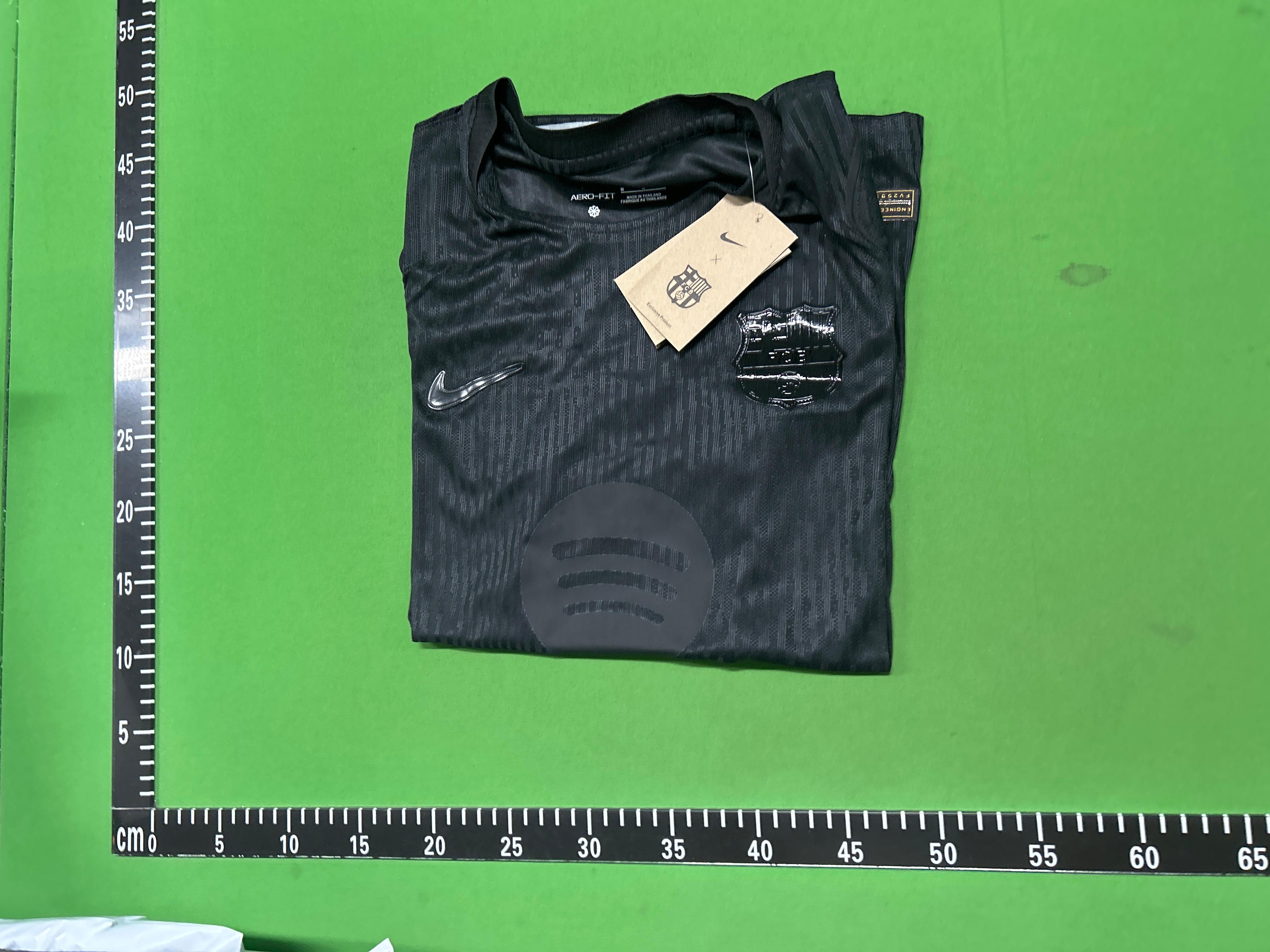 Foto QC 1 de adidas x Real Madrid 2023/24 Home Authentic Jacquard Jersey White
