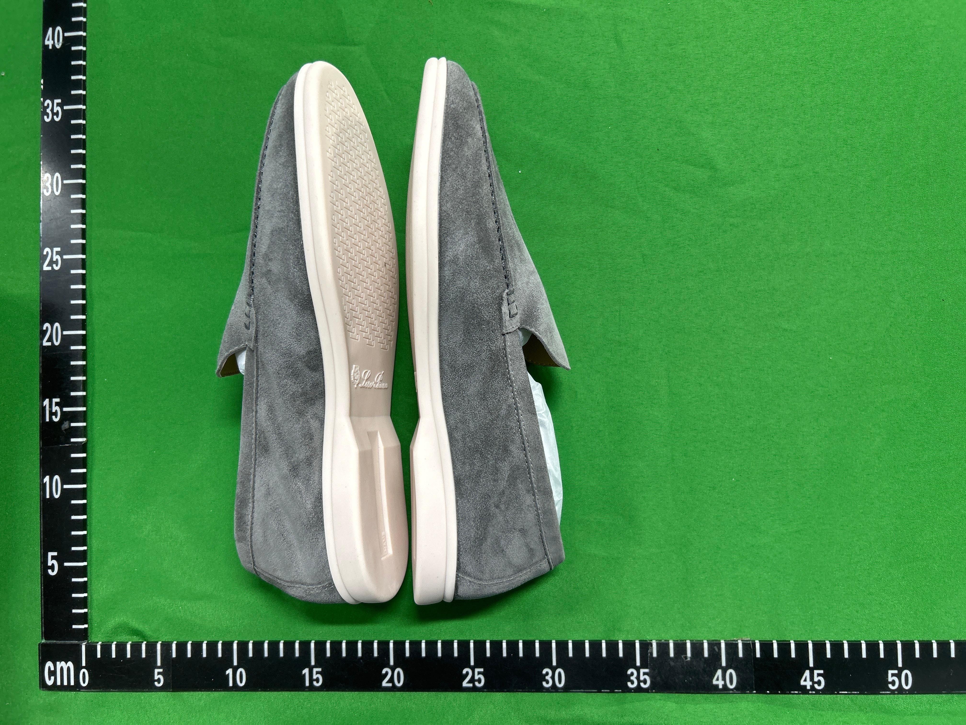 Foto QC 4 de Loro Piana Summer Walk Suede Loafers Navy Blue