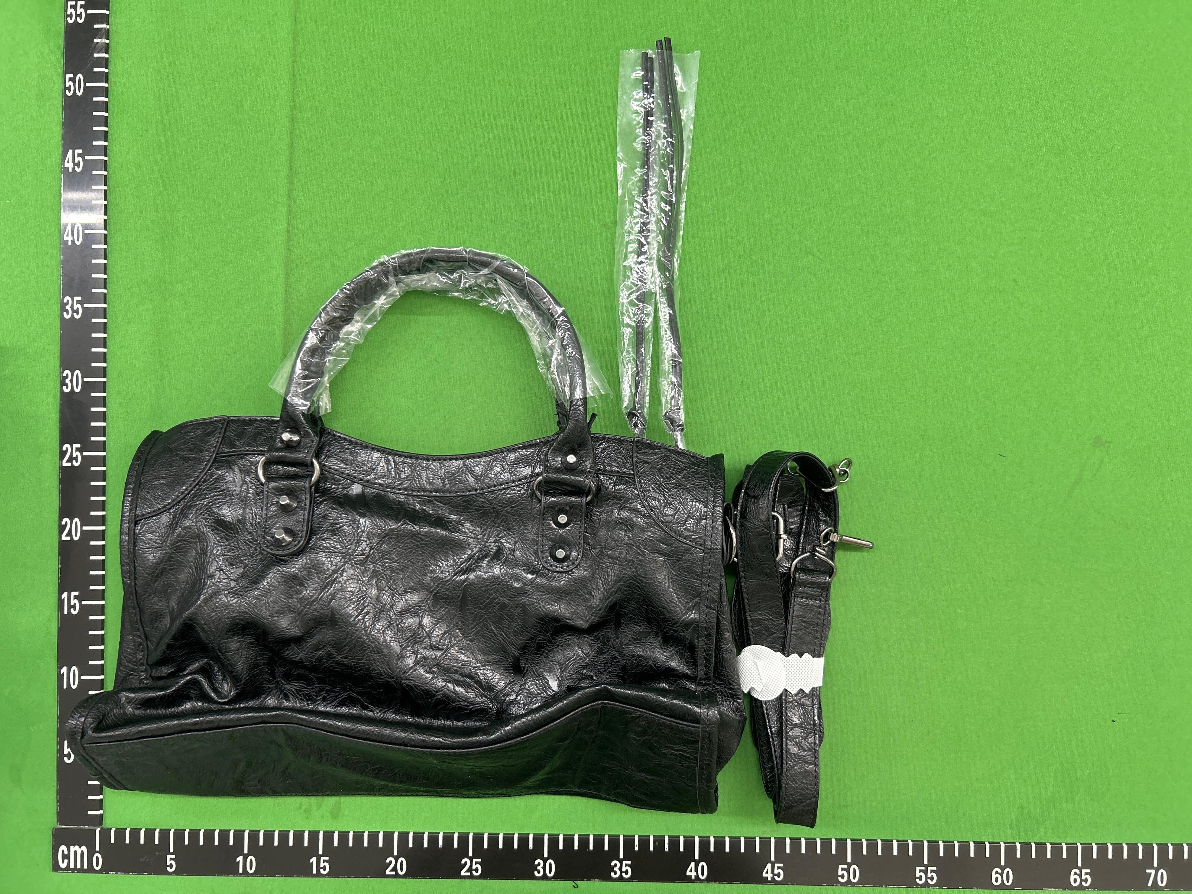 Foto QC 3 de Balenciaga City Black Leather