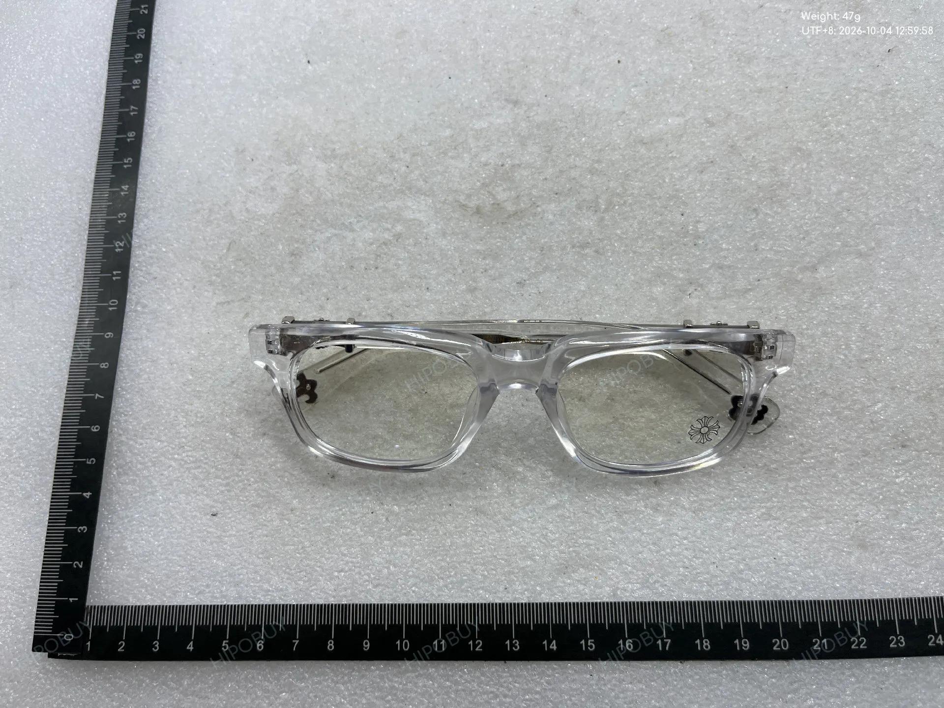 Foto QC 7 de Chrome Hearts Square-Frame Acetate Eyeglasses Clear (6073)