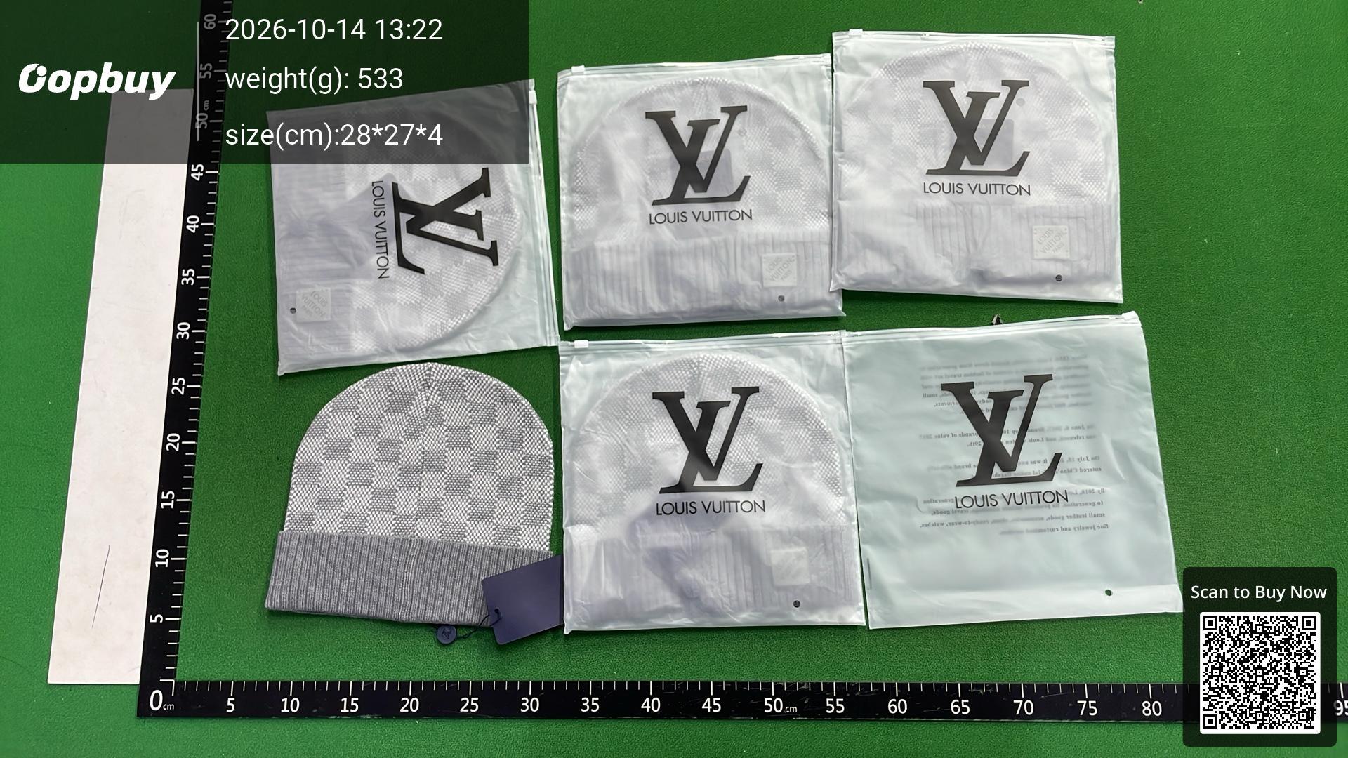Foto QC 7 de Louis Vuitton Damier Beanie Pink