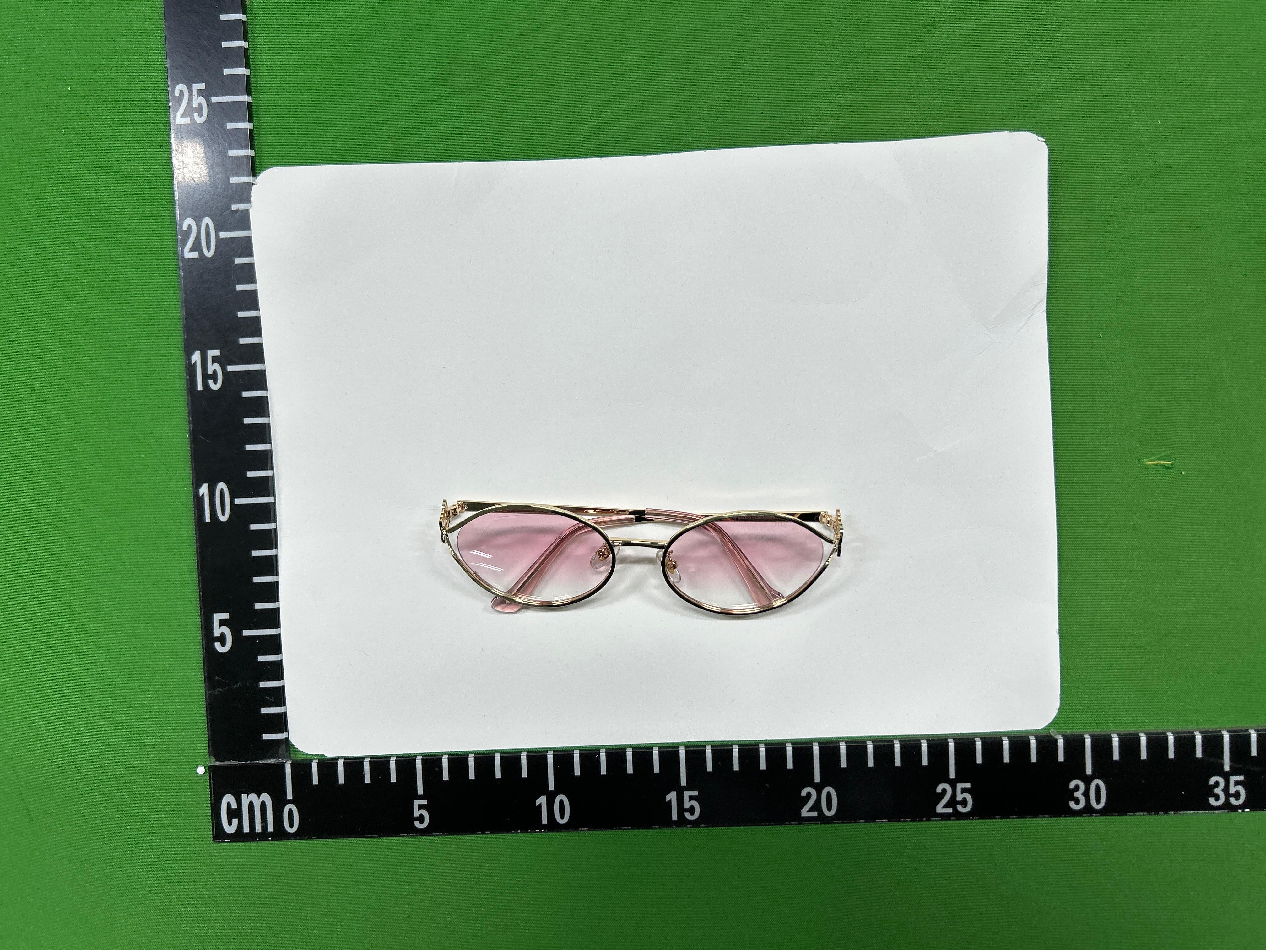 Foto QC 7 de Miu Miu Oval-Frame Metal Sunglasses Gold Brown (MU52SS)