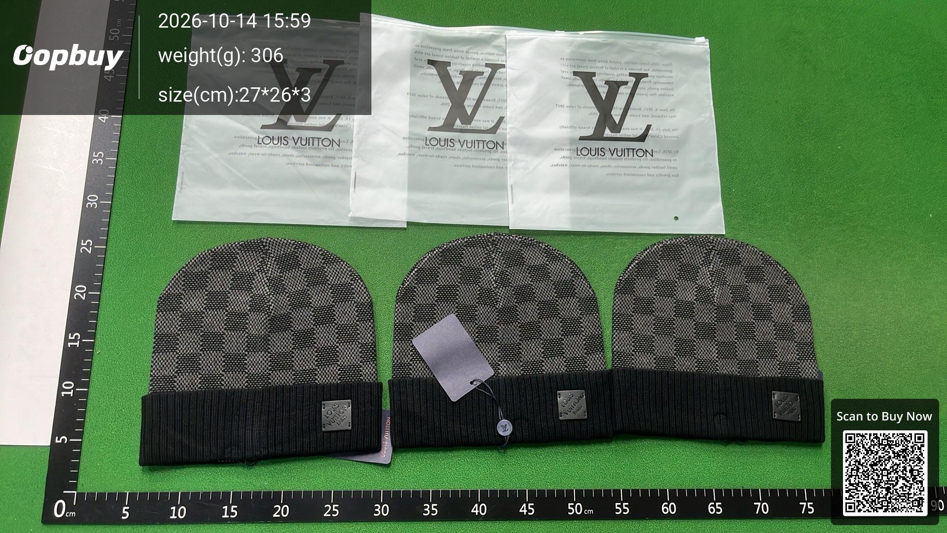 Foto QC 4 de Louis Vuitton Damier Beanie Pink