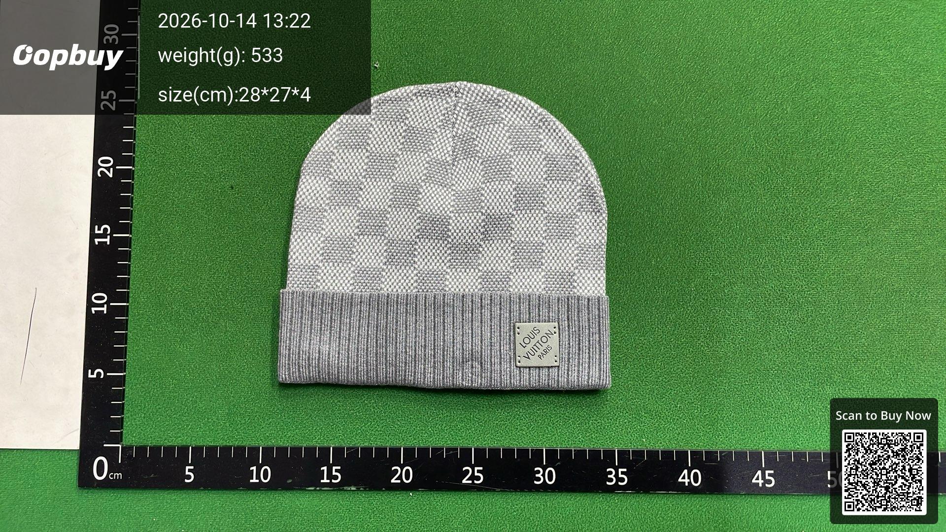 Foto QC 5 de Louis Vuitton Damier Beanie Pink
