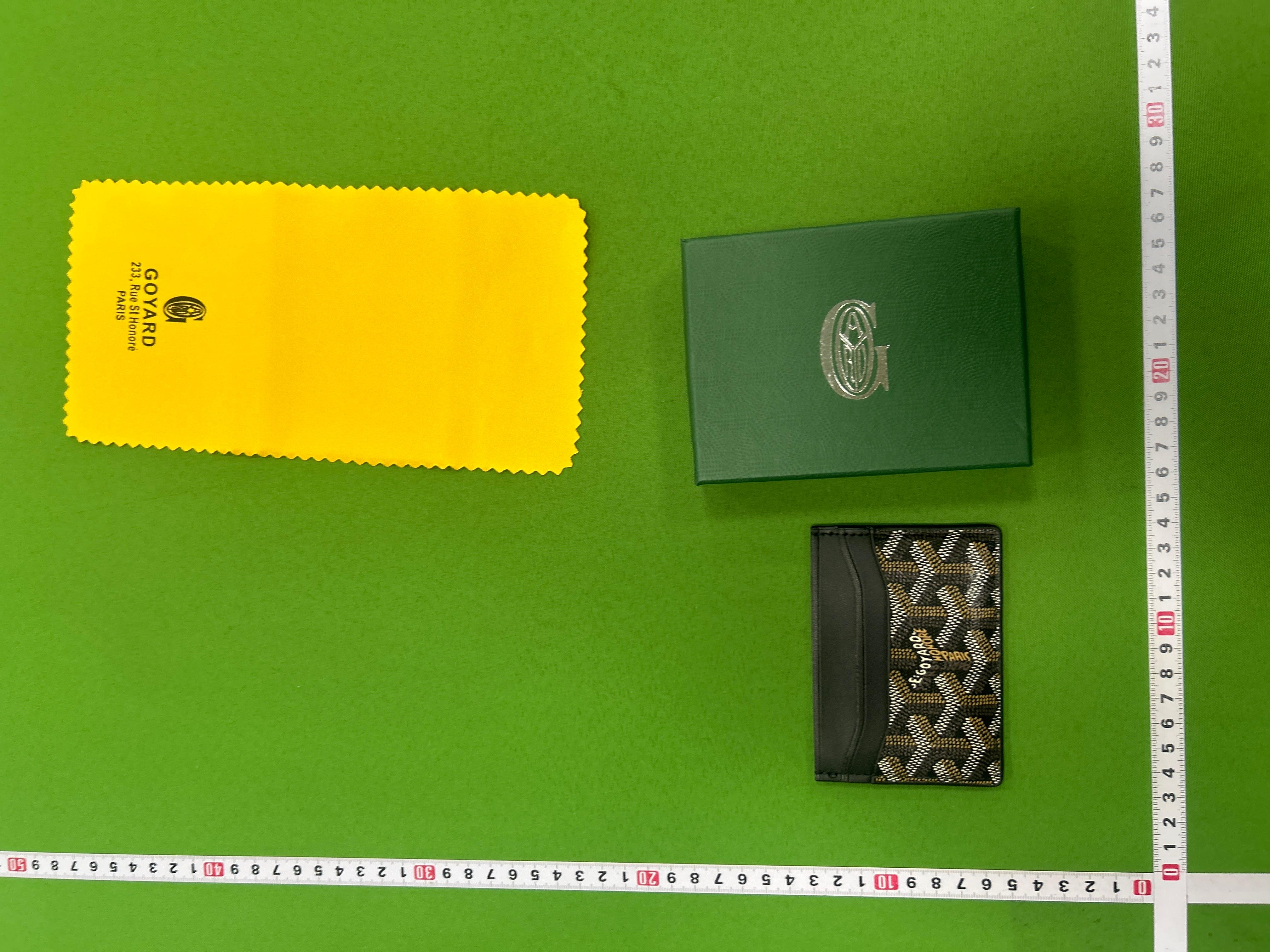 Foto QC 1 de Goyard Matignon Mini Wallet Goyardine Black