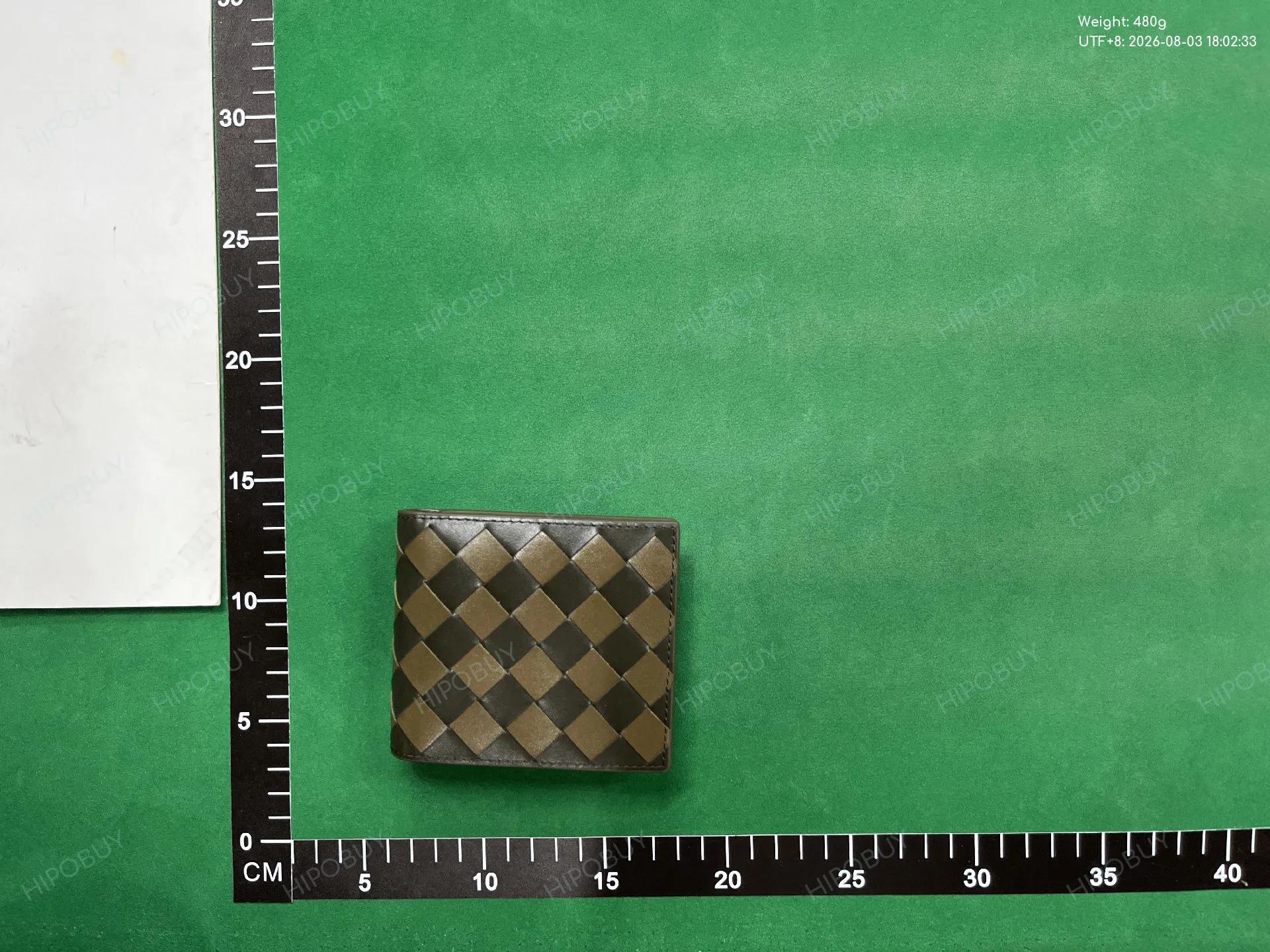 Foto QC 7 de Bottega Veneta Intrecciato Bi-fold Wallet Leather Dark Green Travertine