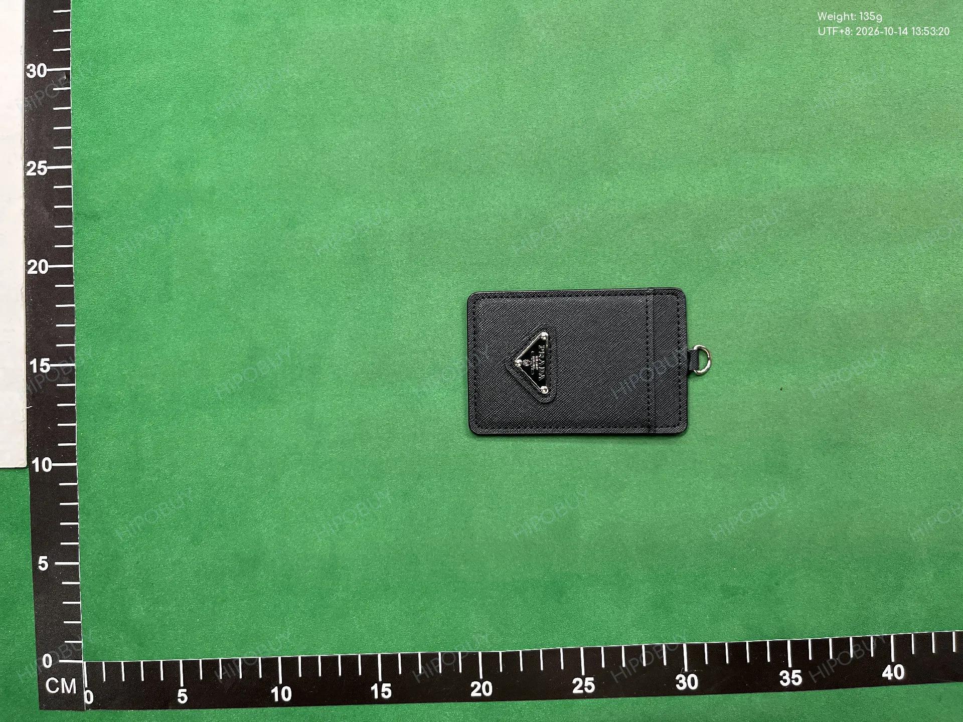 Foto QC 1 de Prada Saffiano Leather Badge Holder Lanyard Black