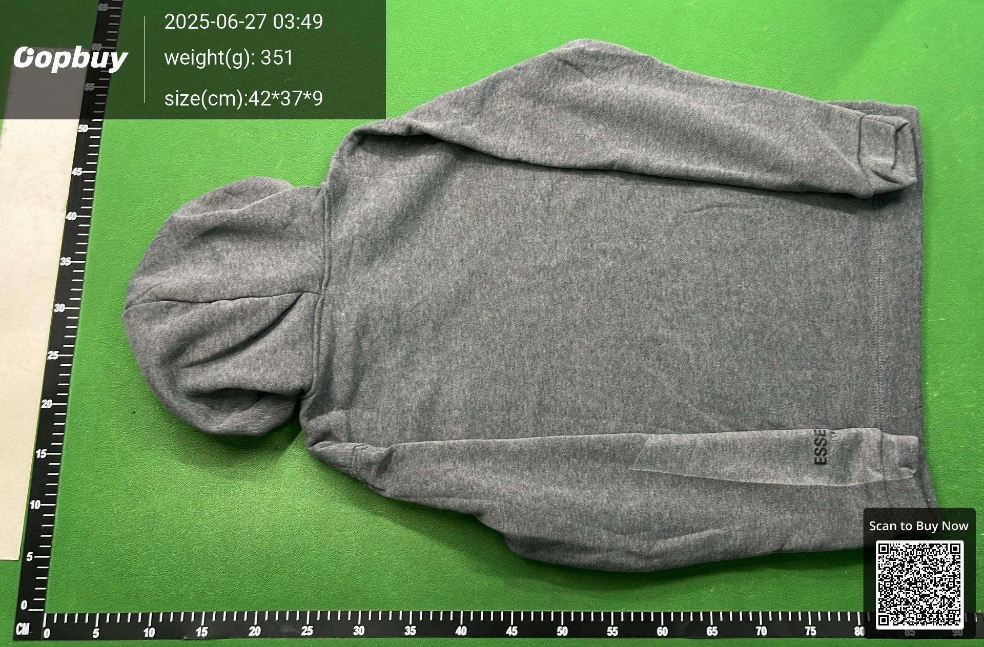 Foto QC 6 de Fear of God Essentials Essentials Logo Hoodie Tan