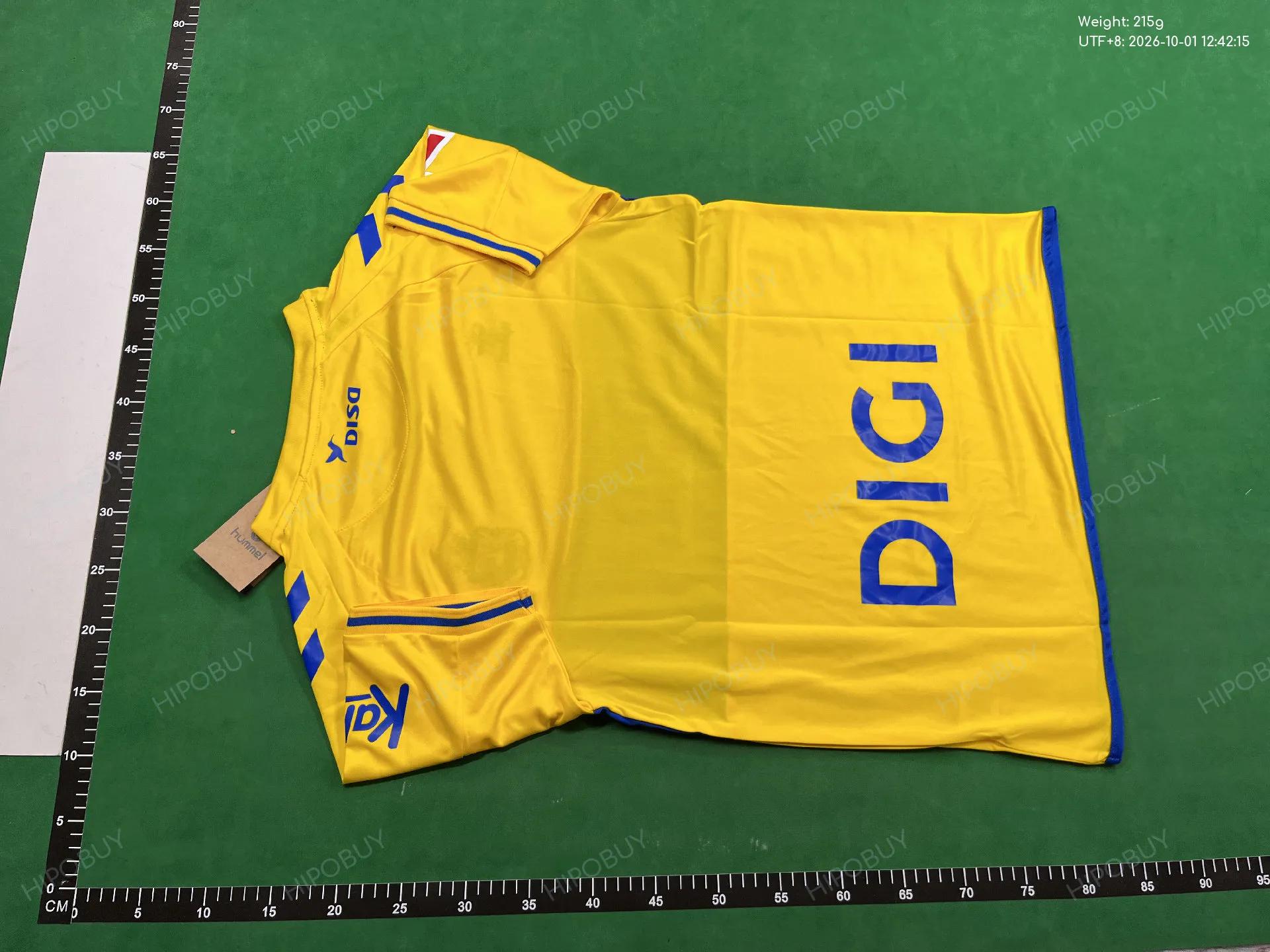 Foto QC 3 de Hummel x Celta Vigo 2026/27 Third Jersey Chinese Red