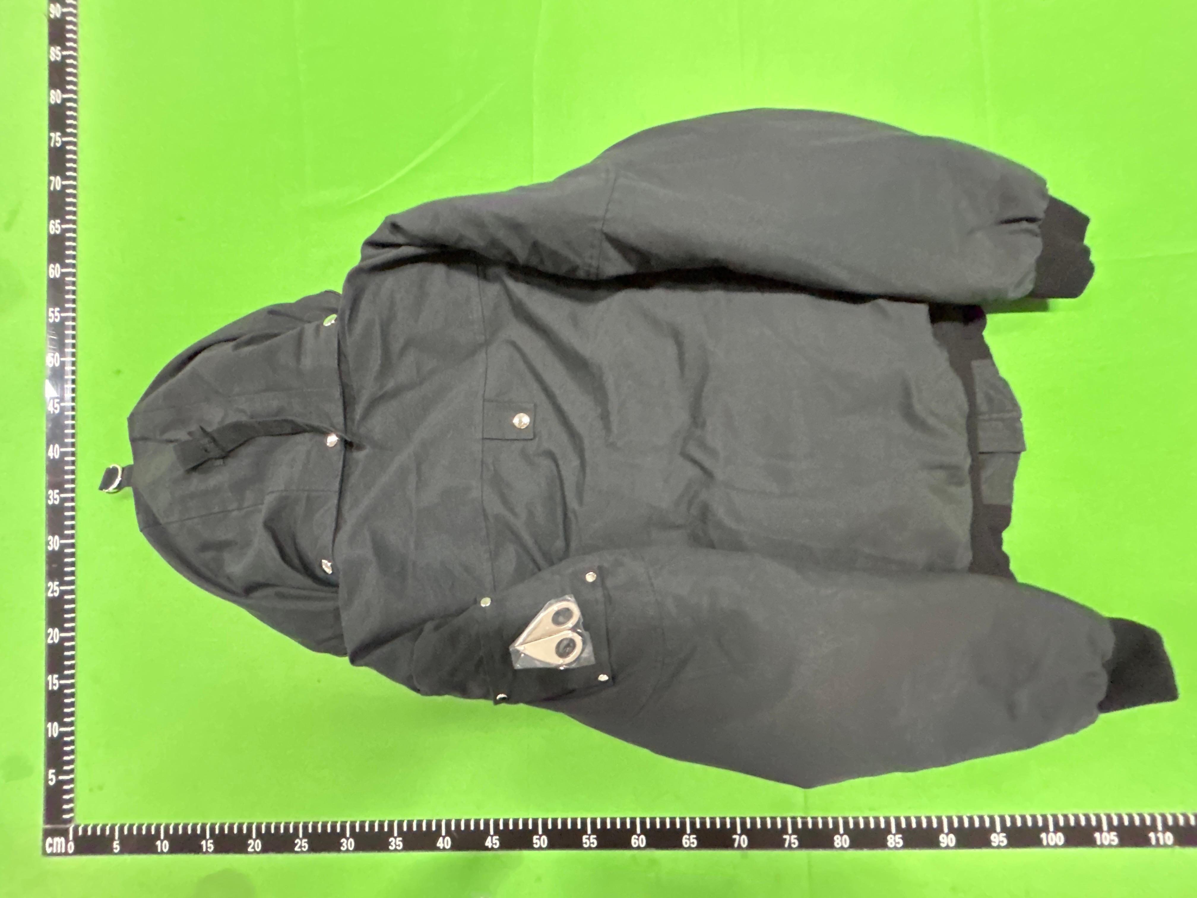 Foto QC 8 de Moose Knuckles Gold Series Ballistic Bomber Jacket Down Black